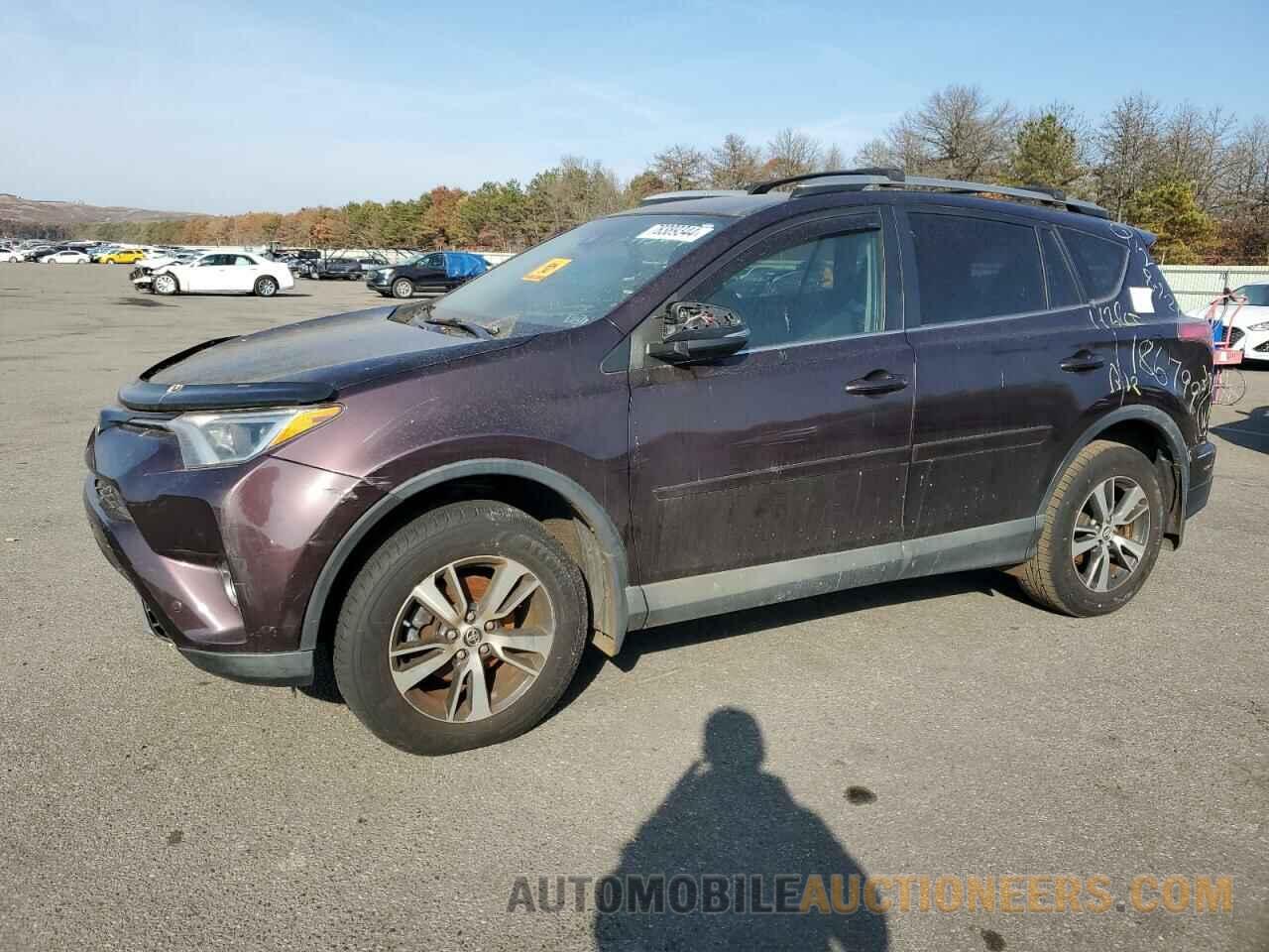 2T3RFREVXJW795019 TOYOTA RAV4 2018