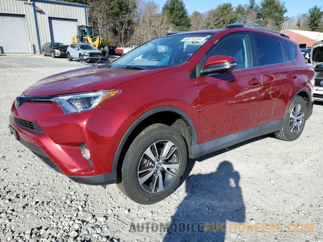 2T3RFREVXJW809758 TOYOTA RAV4 2018