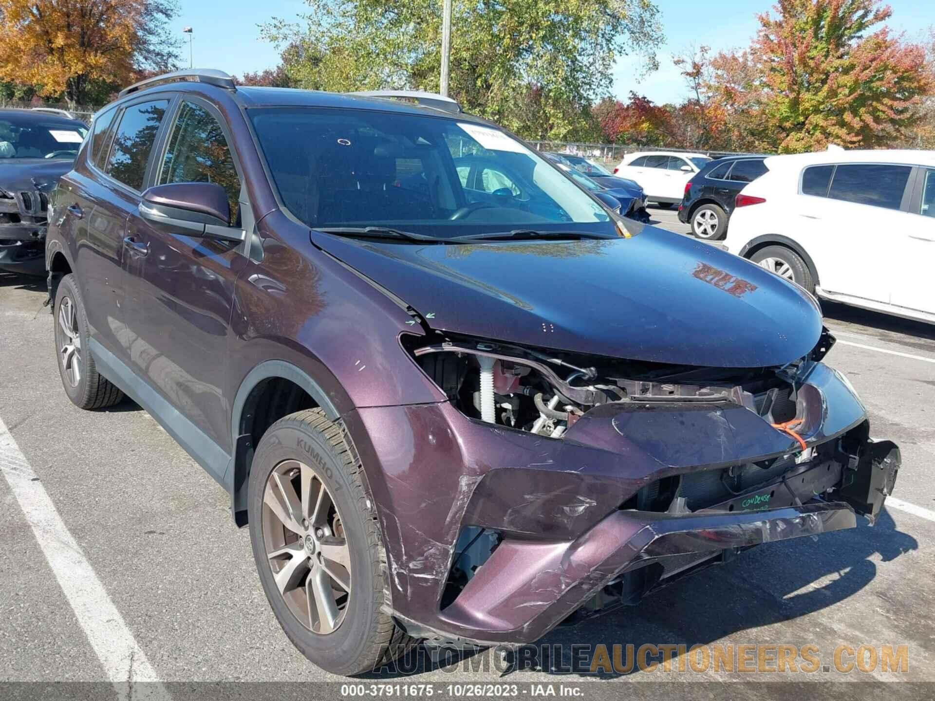 2T3RFREVXJW829704 TOYOTA RAV4 2018