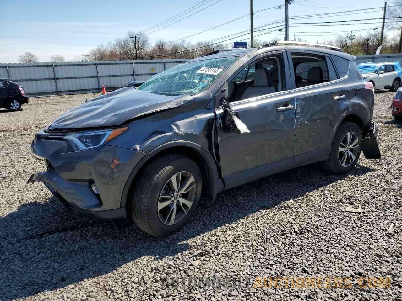 2T3RFREVXJW836894 TOYOTA RAV4 2018