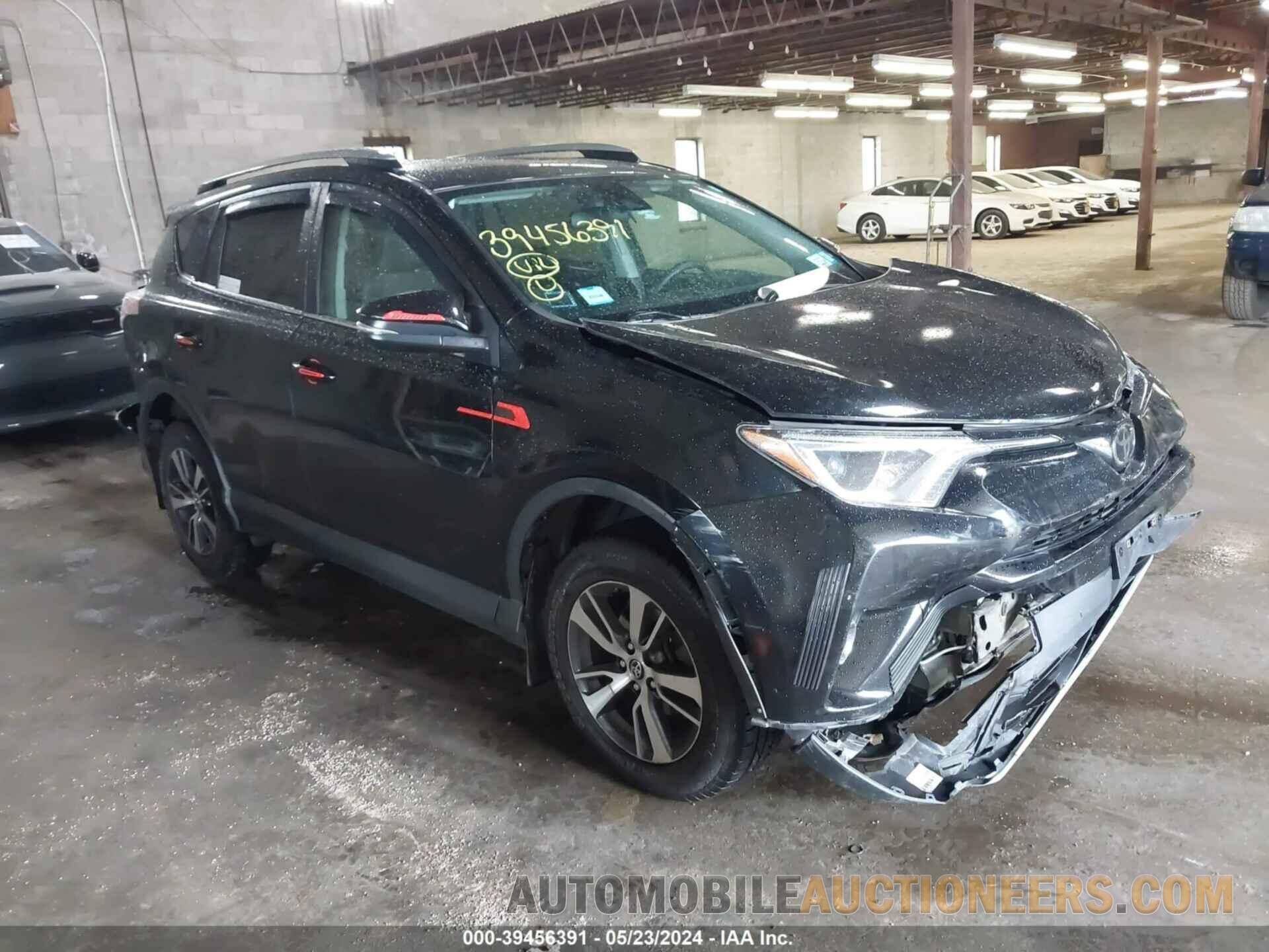 2T3RFREVXJW857874 TOYOTA RAV4 2018