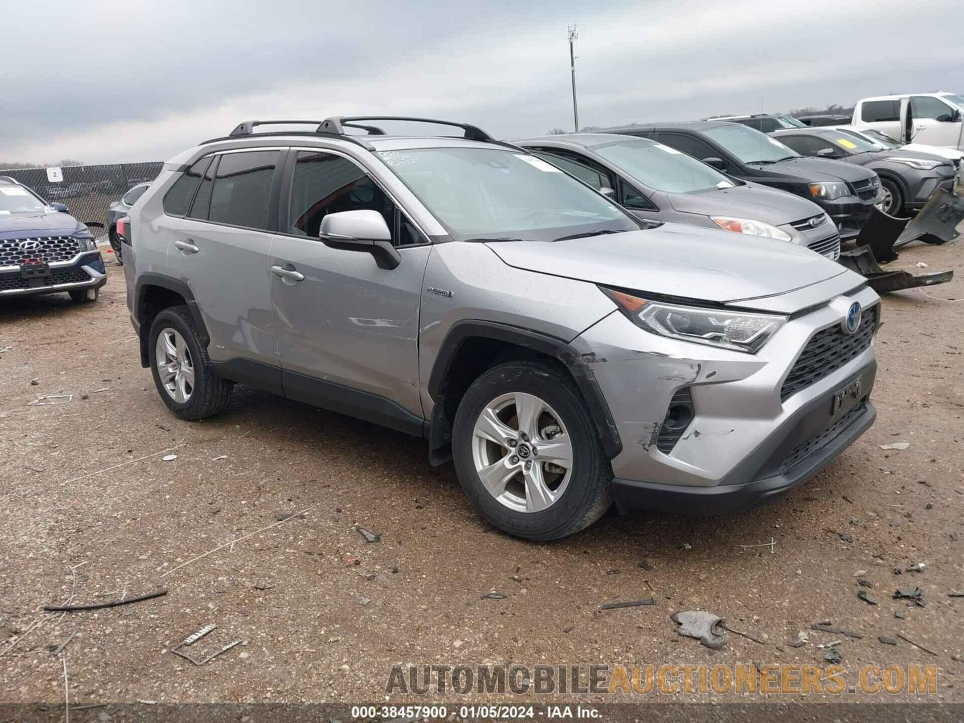 2T3RWRFV0MW114577 TOYOTA RAV4 2021