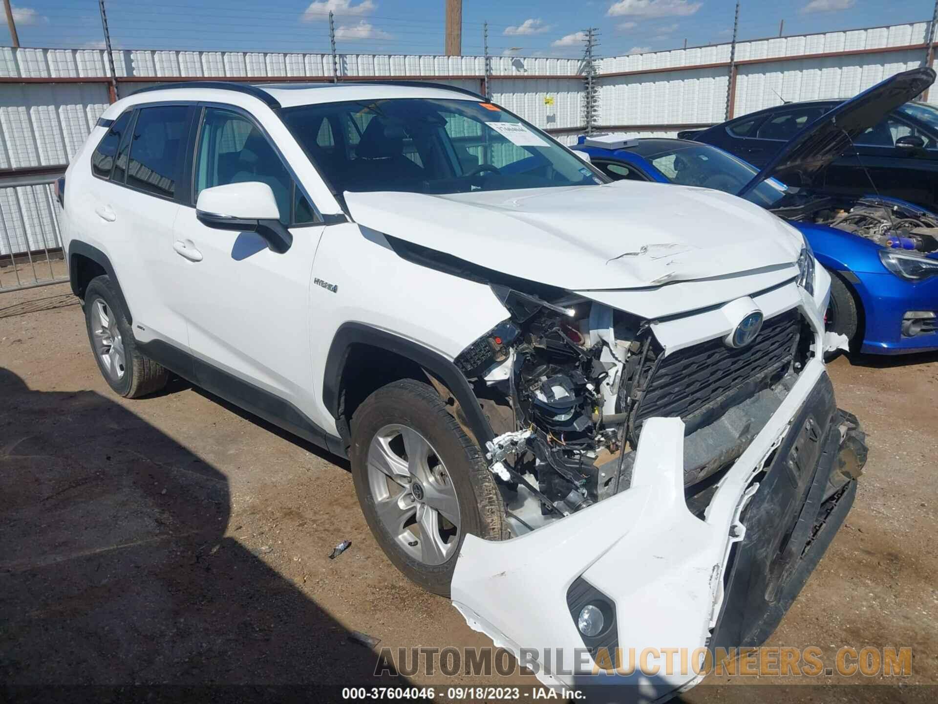 2T3RWRFV0MW115065 TOYOTA RAV4 2021