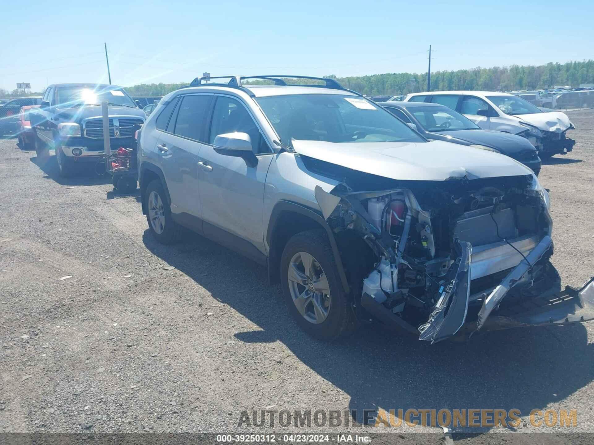 2T3RWRFV0RW201239 TOYOTA RAV4 2024