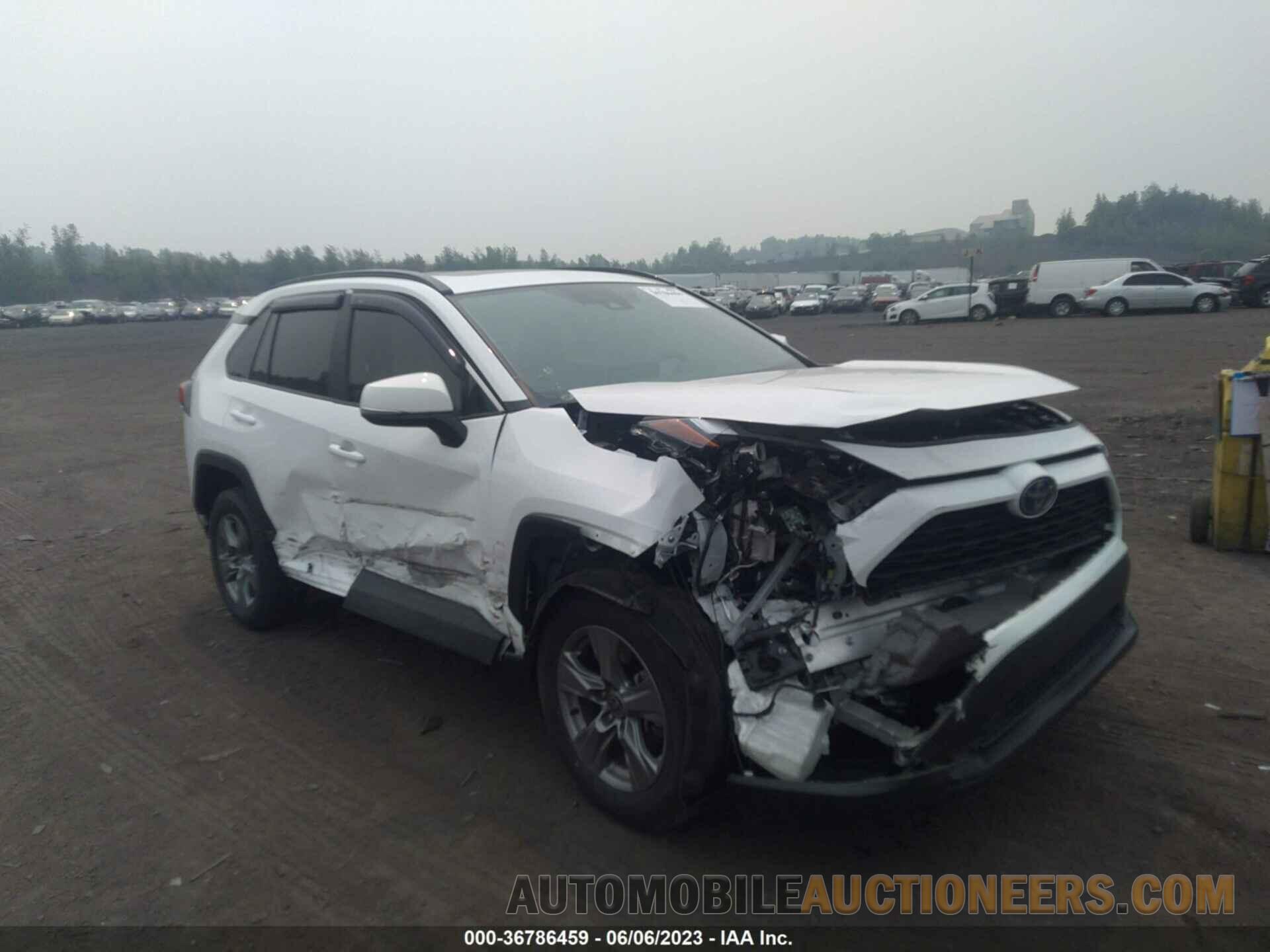 2T3RWRFV2NW130975 TOYOTA RAV4 2022