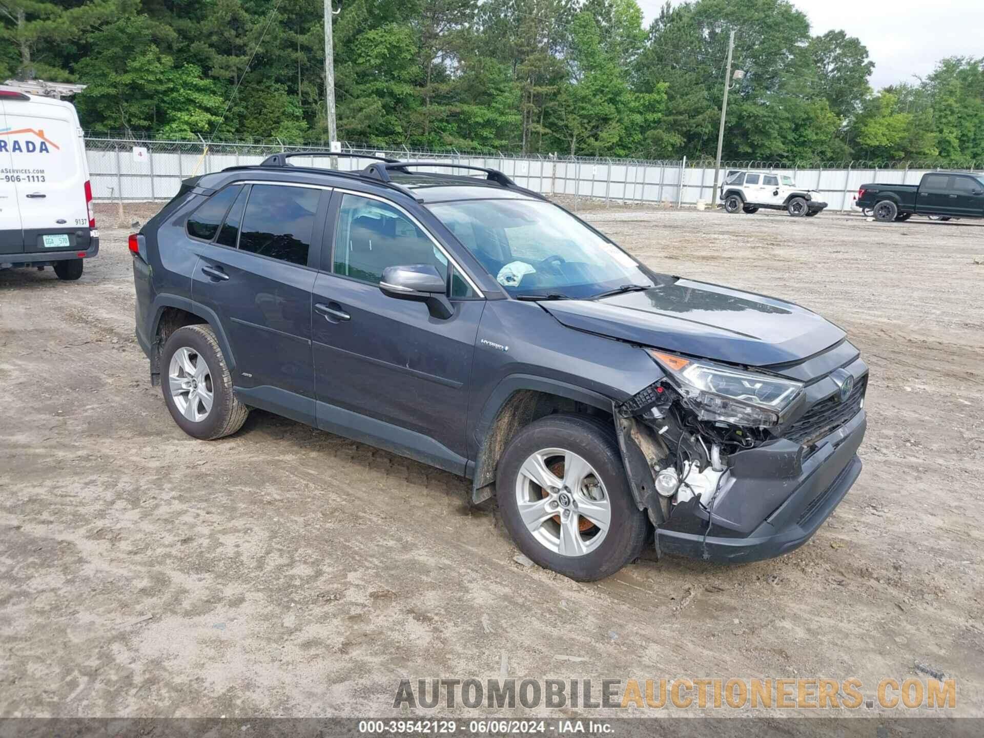 2T3RWRFV3KW042786 TOYOTA RAV4 2019