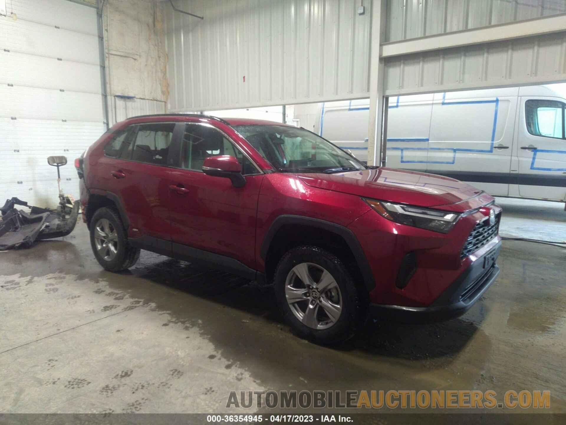 2T3RWRFV3NW134243 TOYOTA RAV4 2022