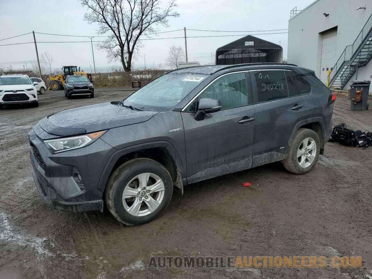 2T3RWRFV4MW125582 TOYOTA RAV4 2021