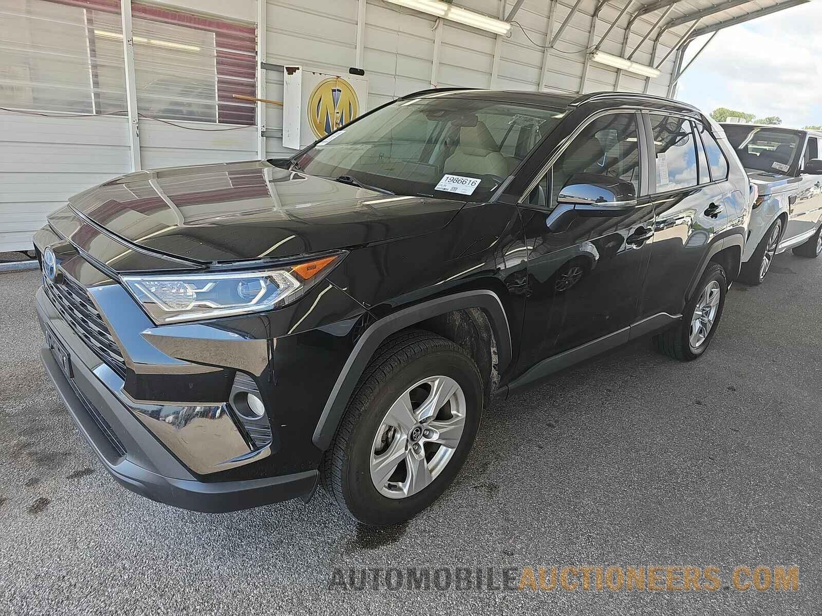 2T3RWRFV6LW077906 Toyota RAV4 Hybrid 2020