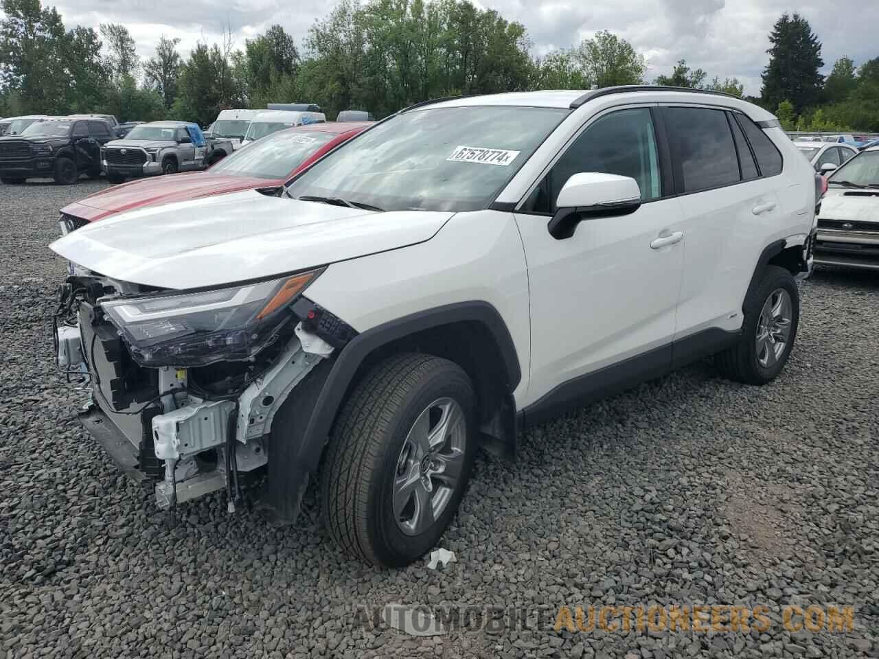 2T3RWRFV6RW210494 TOYOTA RAV4 2024