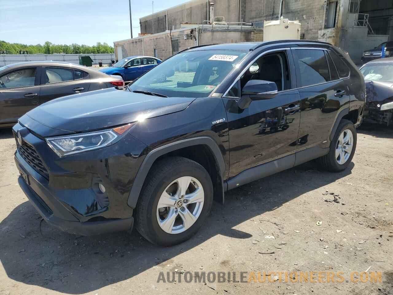 2T3RWRFV7MW112017 TOYOTA RAV4 2021