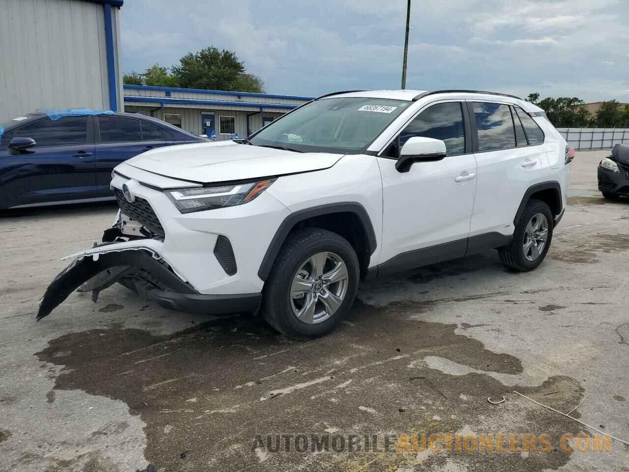 2T3RWRFV7RW206924 TOYOTA RAV4 2024