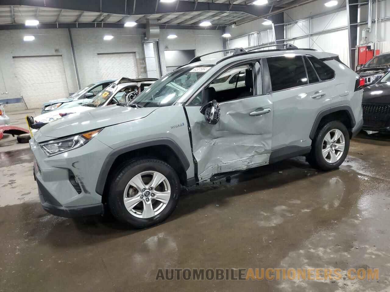 2T3RWRFV8LW070648 TOYOTA RAV4 2020