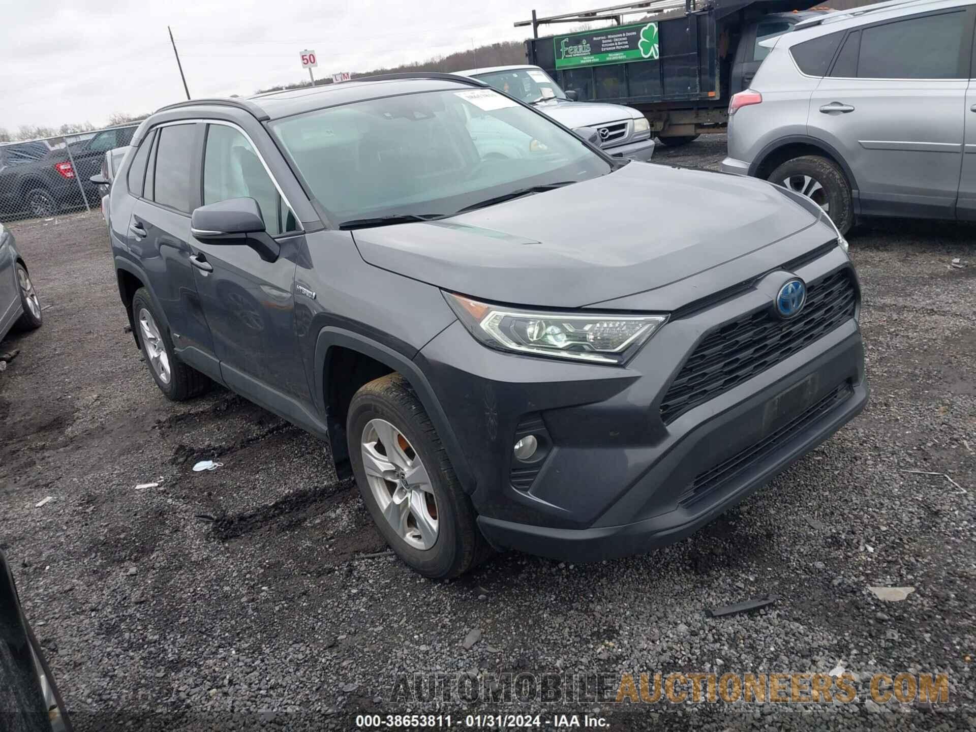 2T3RWRFV8MW122071 TOYOTA RAV4 2021