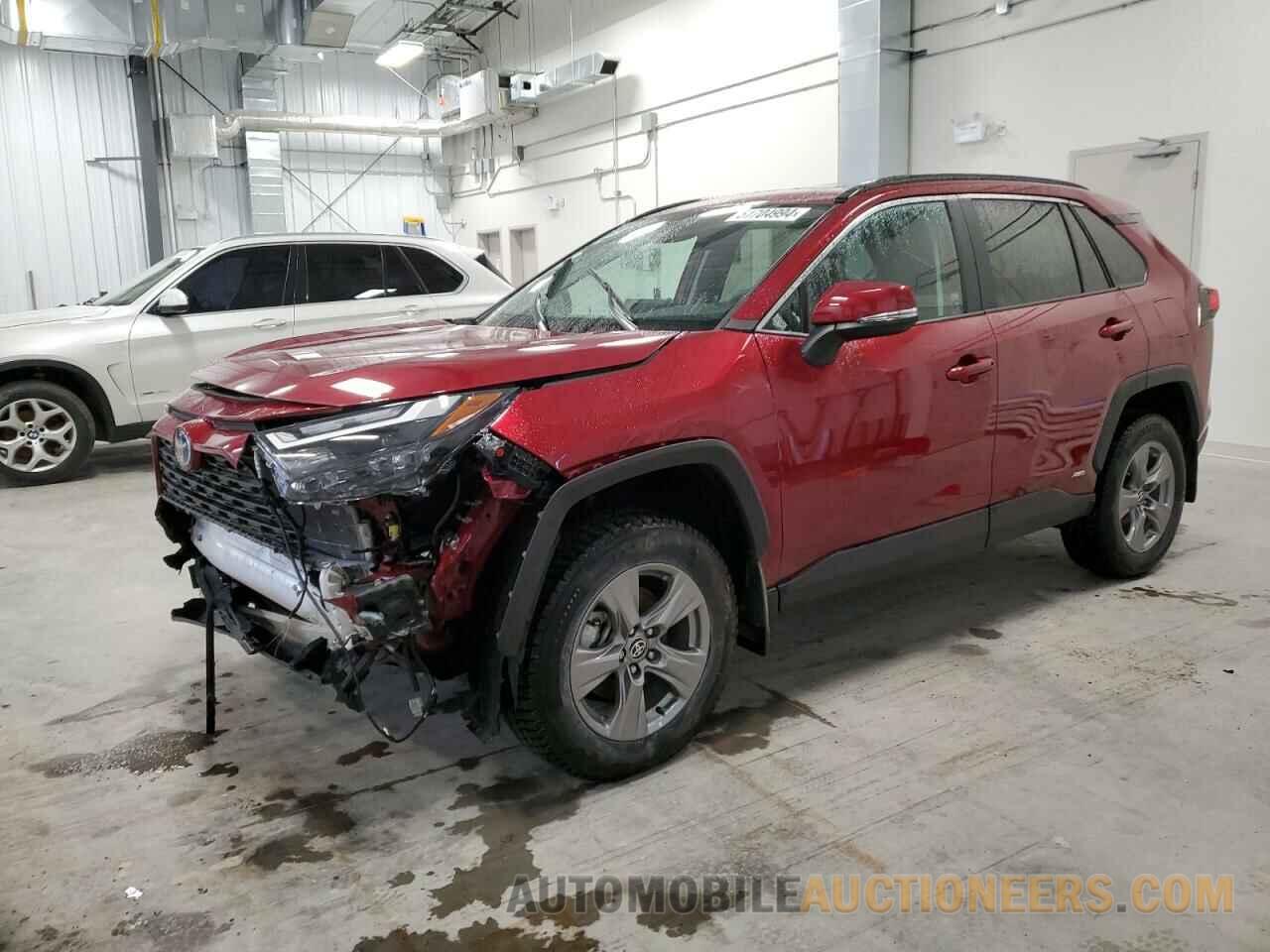 2T3RWRFV8RW186974 TOYOTA RAV4 2024