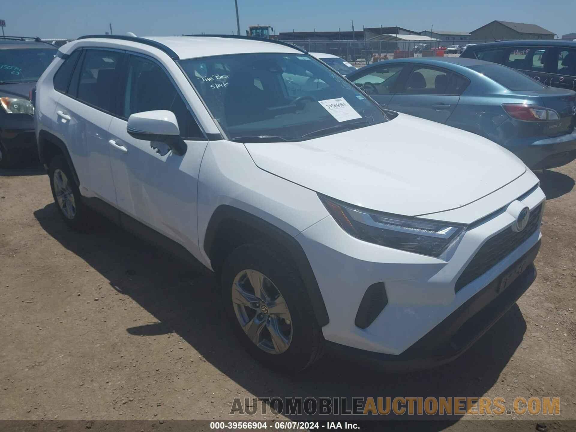 2T3RWRFV9RW203023 TOYOTA RAV4 2024