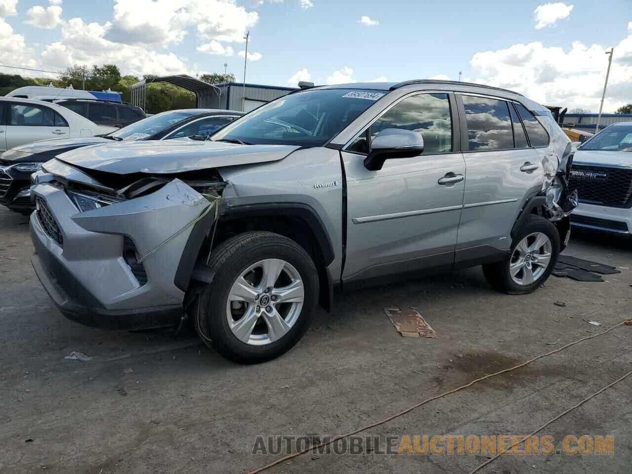 2T3RWRFVXKW037018 TOYOTA RAV4 2019