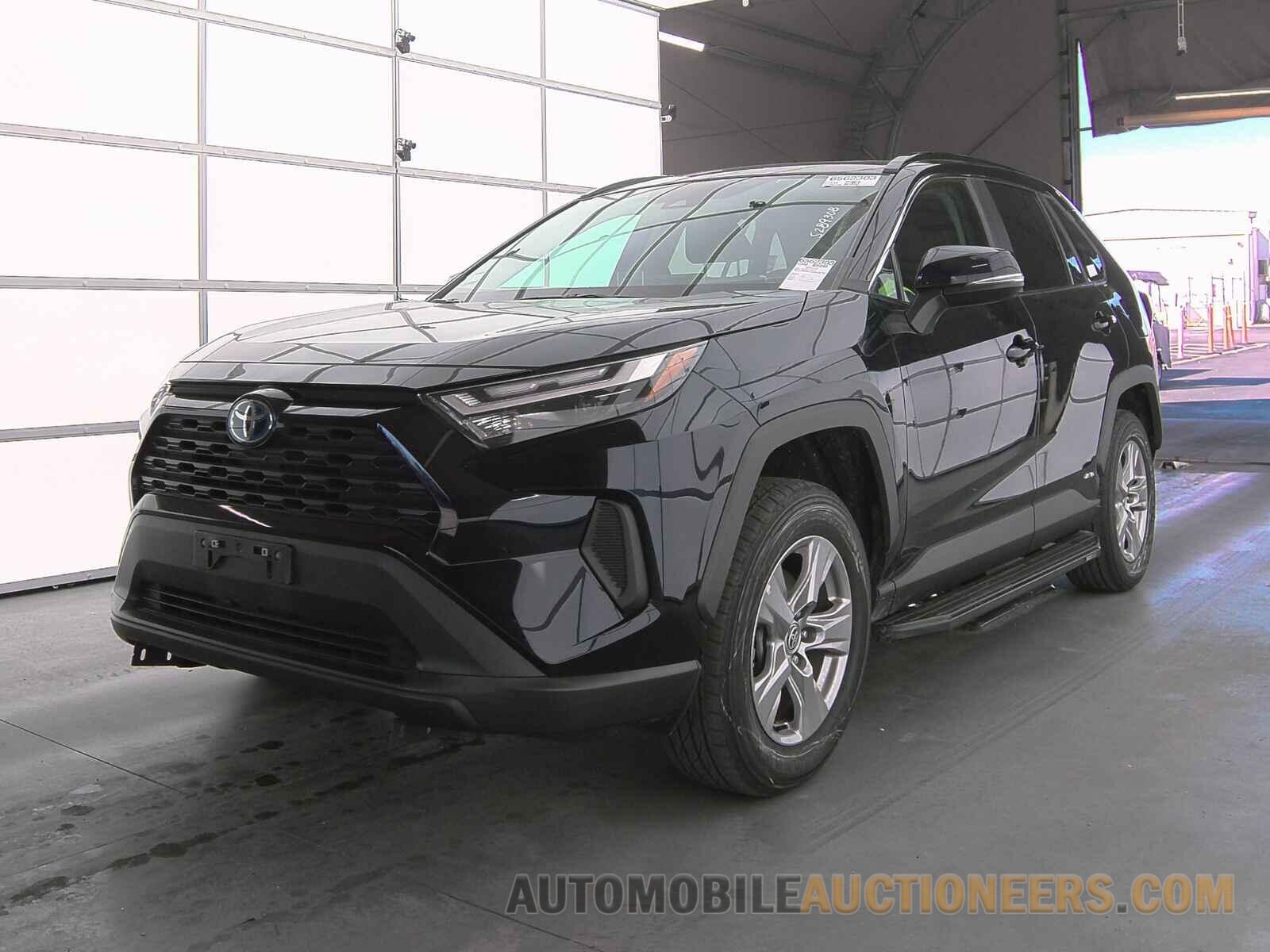 2T3RWRFVXNW142131 Toyota RAV4 Hybrid 2022