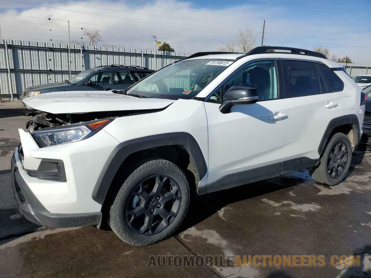 2T3S1RFV3MW243204 TOYOTA RAV4 2021