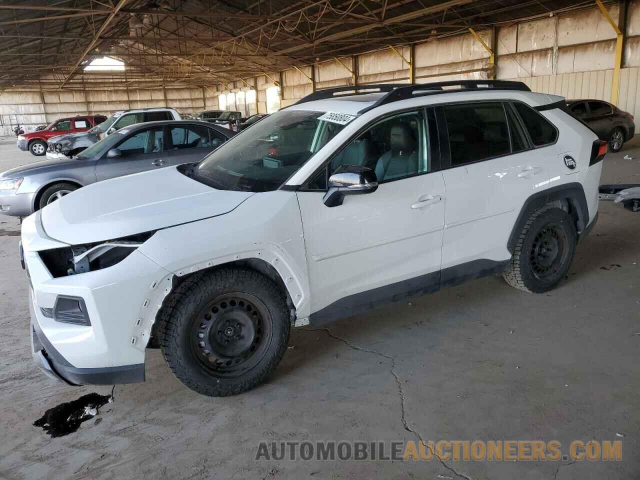 2T3S1RFV8MW236765 TOYOTA RAV4 2021