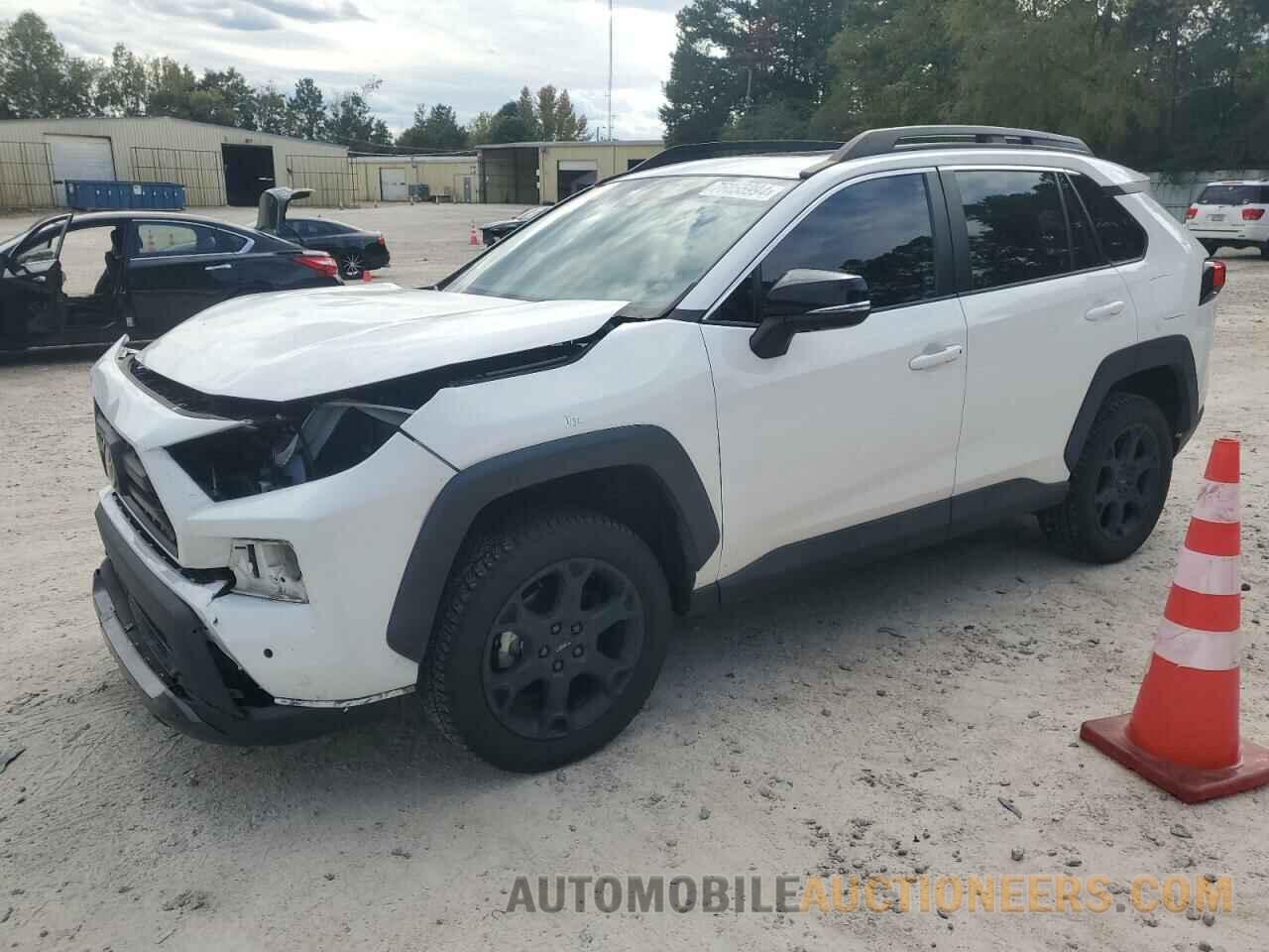 2T3S1RFVXMW212998 TOYOTA RAV4 2021