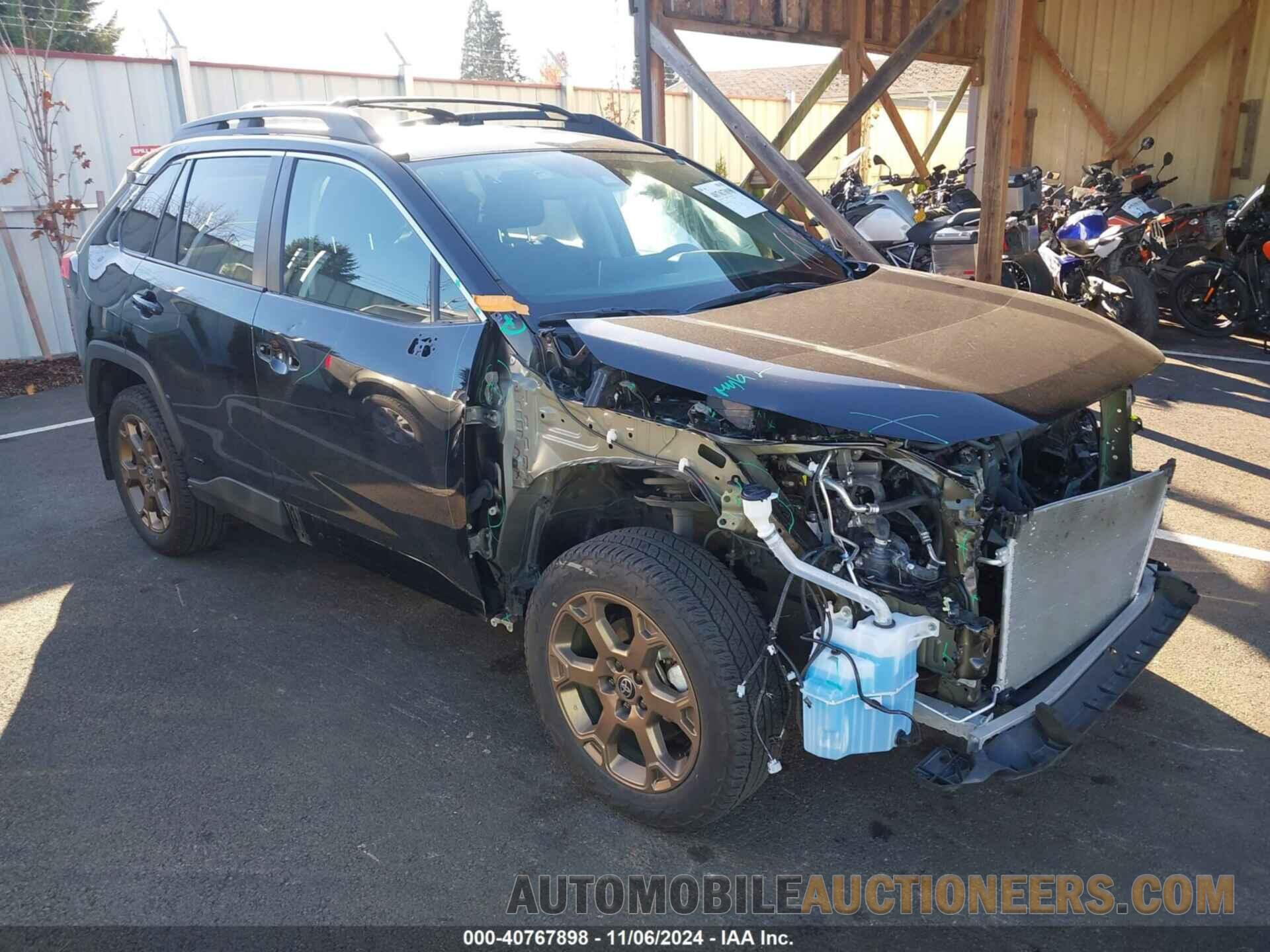 2T3UWRFV8RW195748 TOYOTA RAV4 HYBRID 2024