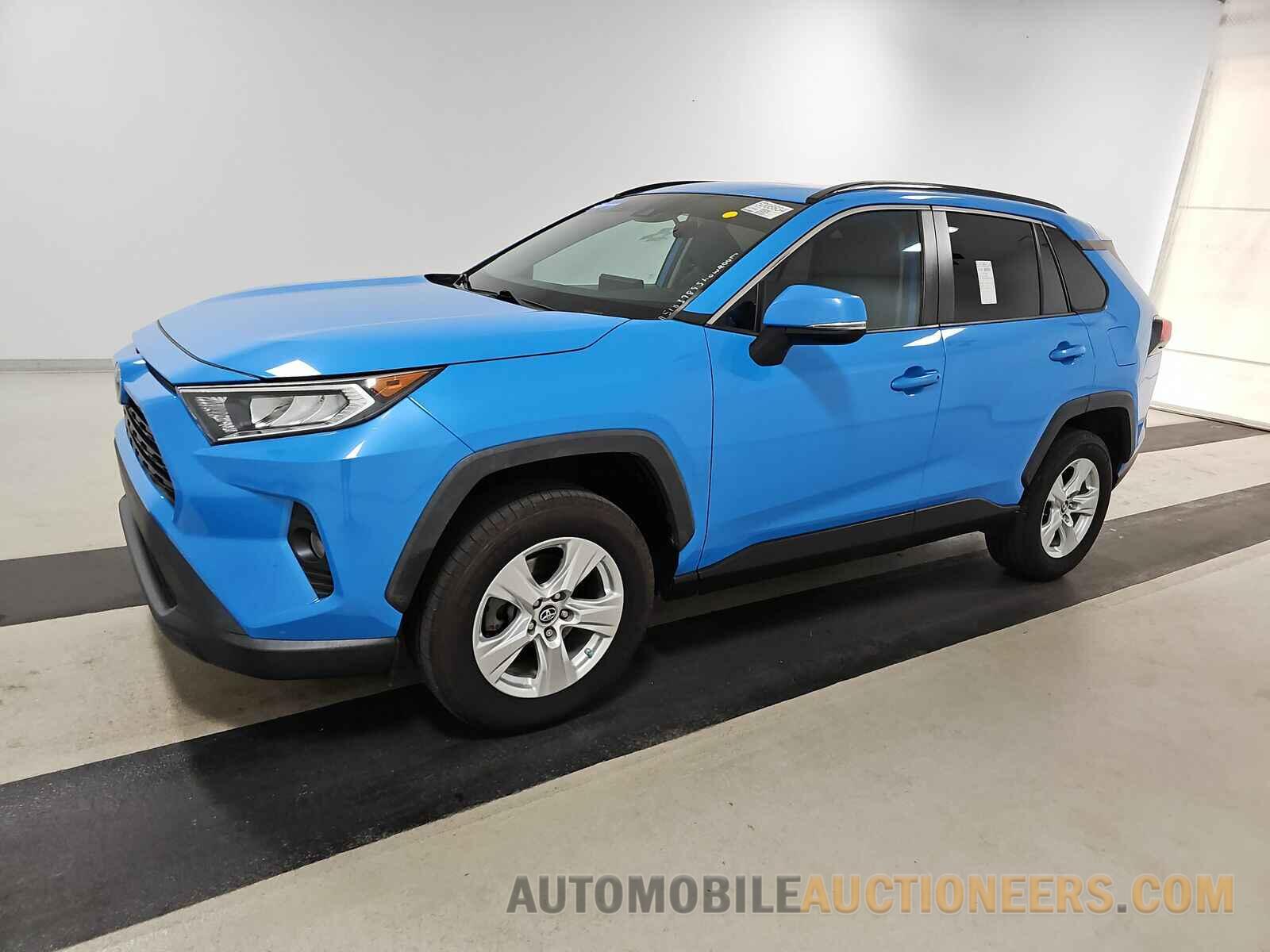 2T3W1RFV0KW007995 Toyota RAV4 2019