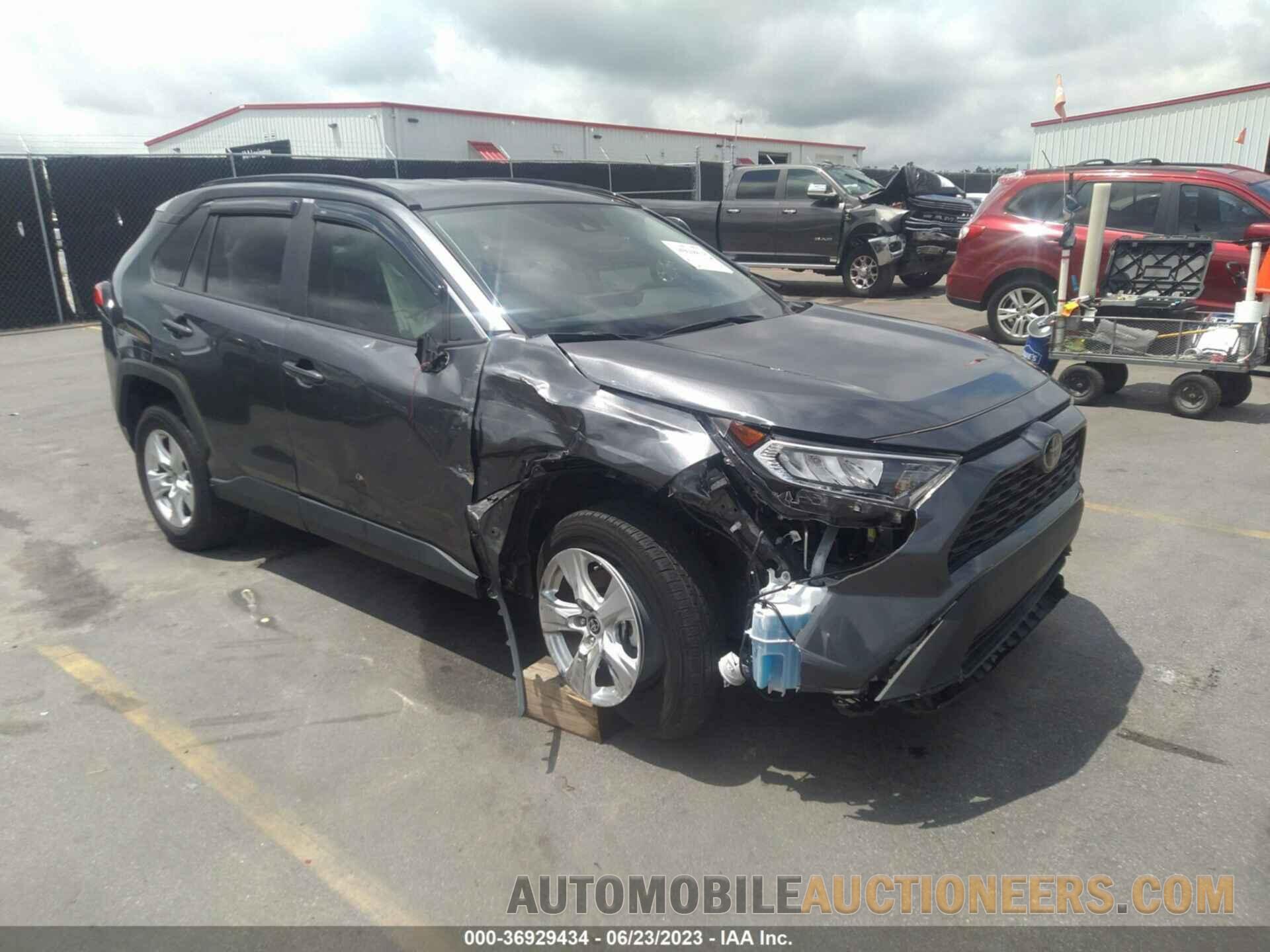 2T3W1RFV0MC120575 TOYOTA RAV4 2021