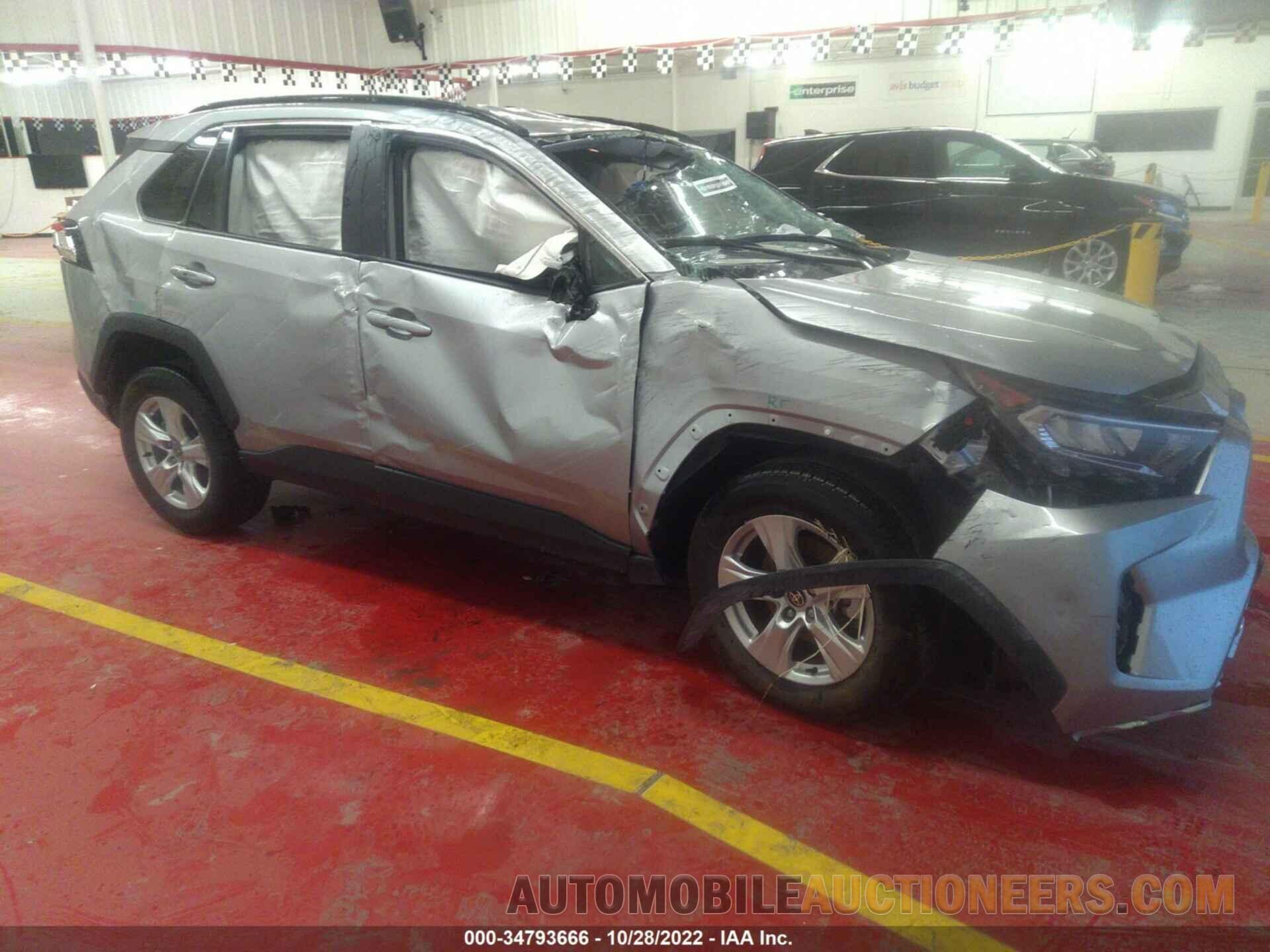 2T3W1RFV0MC132533 TOYOTA RAV4 2021