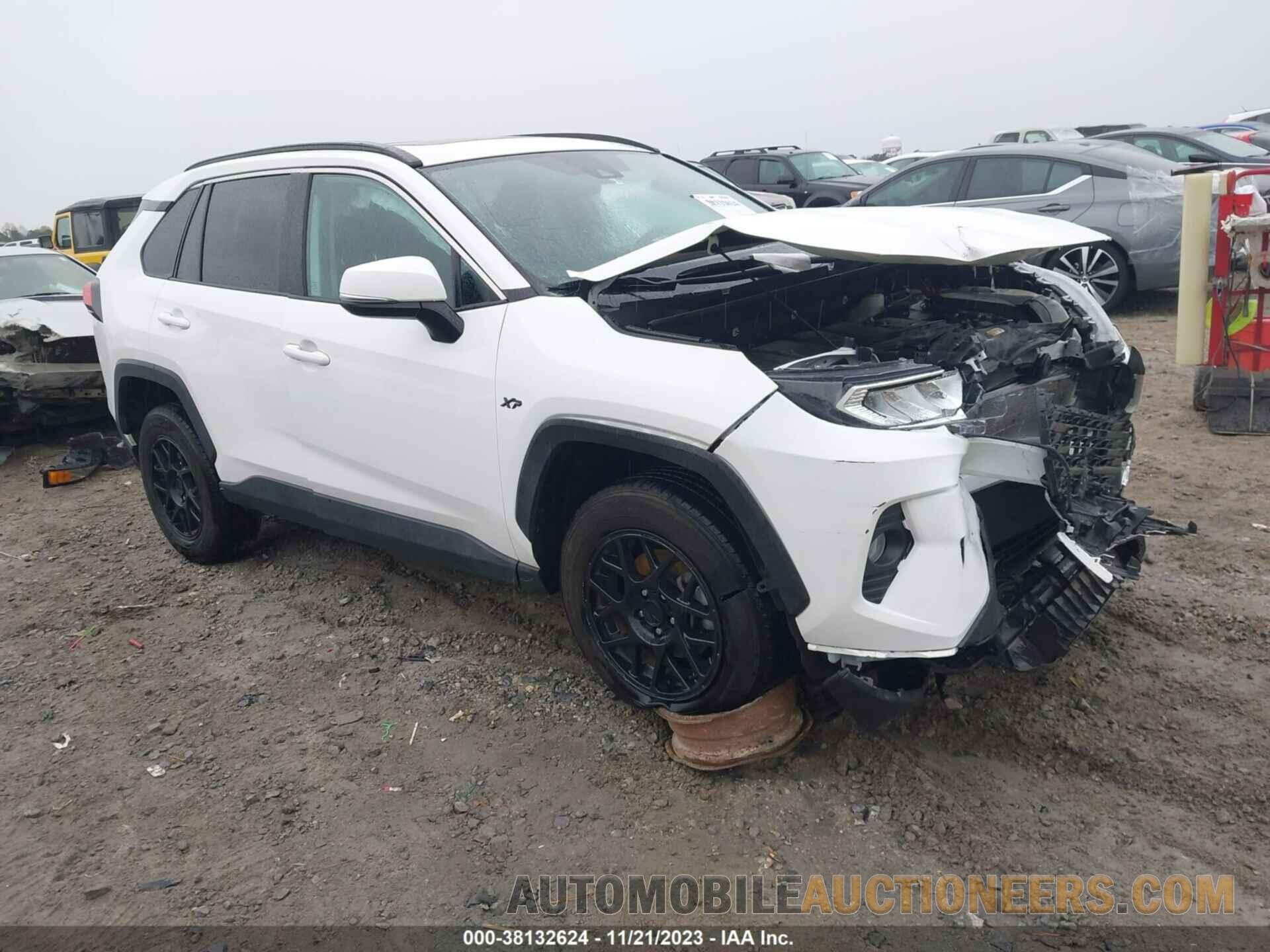 2T3W1RFV0MC134119 TOYOTA RAV4 2021