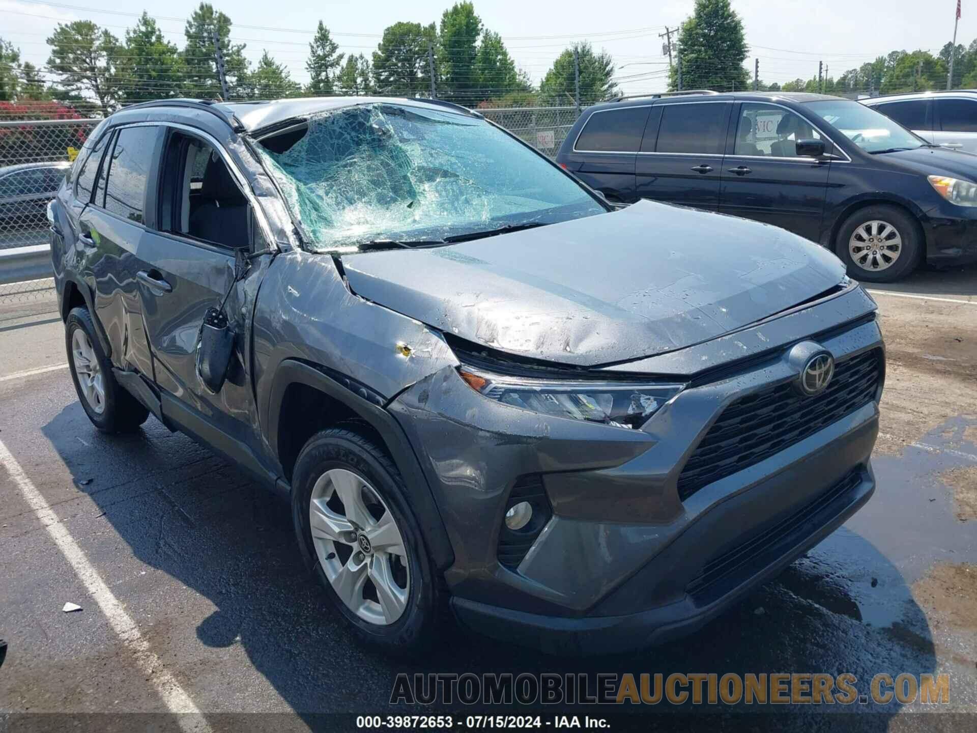 2T3W1RFV0MC151440 TOYOTA RAV4 2021