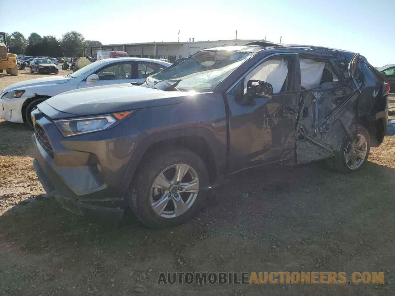 2T3W1RFV0MC162633 TOYOTA RAV4 2021