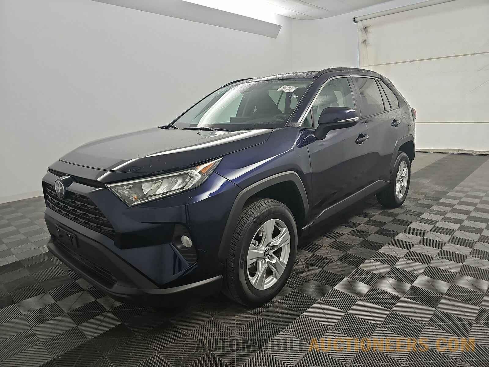 2T3W1RFV0MW130036 Toyota RAV4 2021