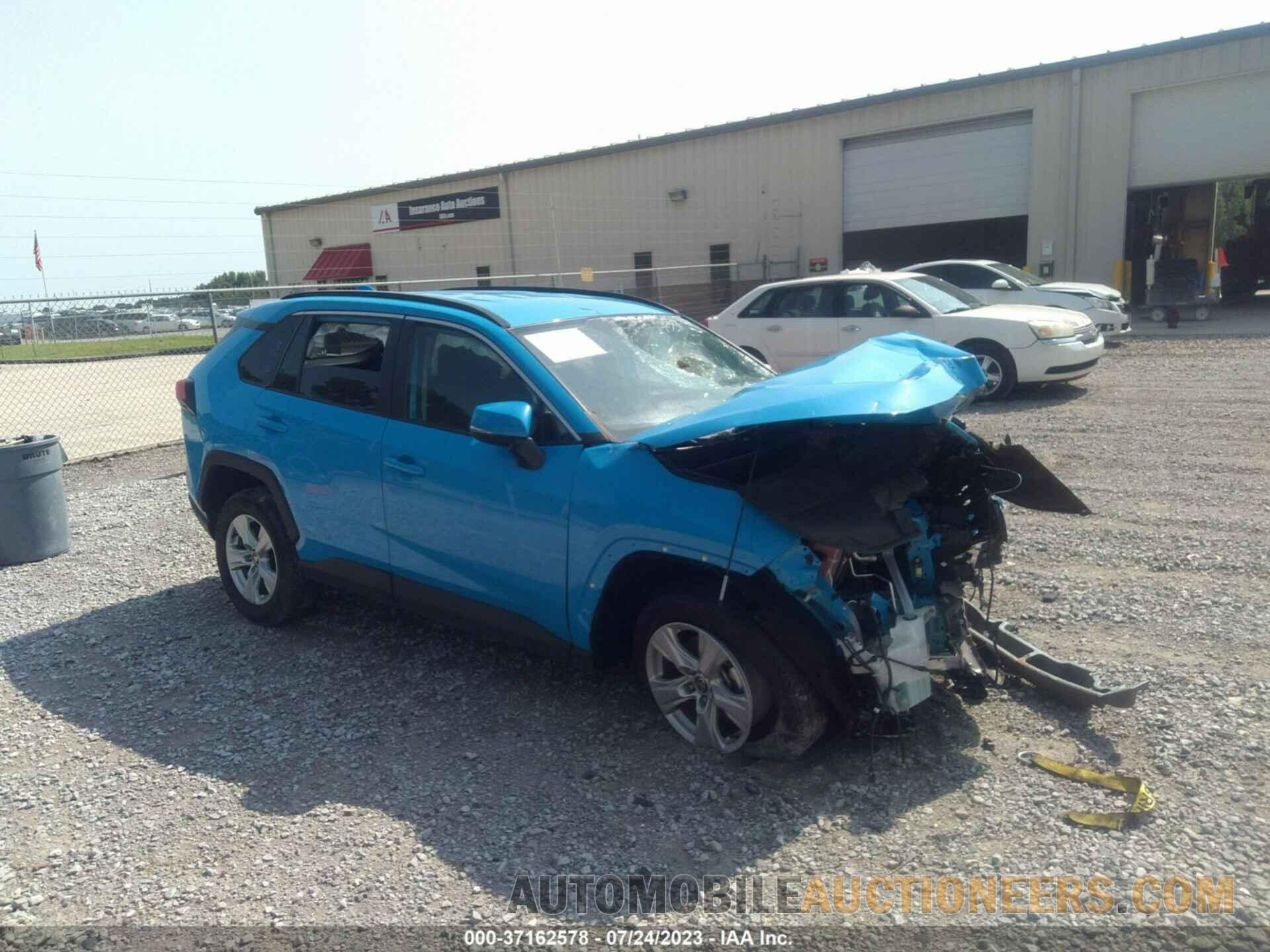 2T3W1RFV0MW147029 TOYOTA RAV4 2021