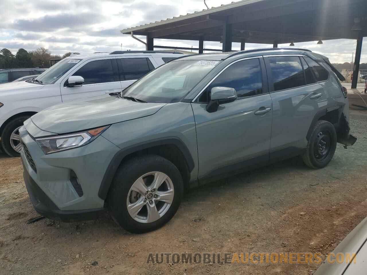 2T3W1RFV0MW151758 TOYOTA RAV4 2021