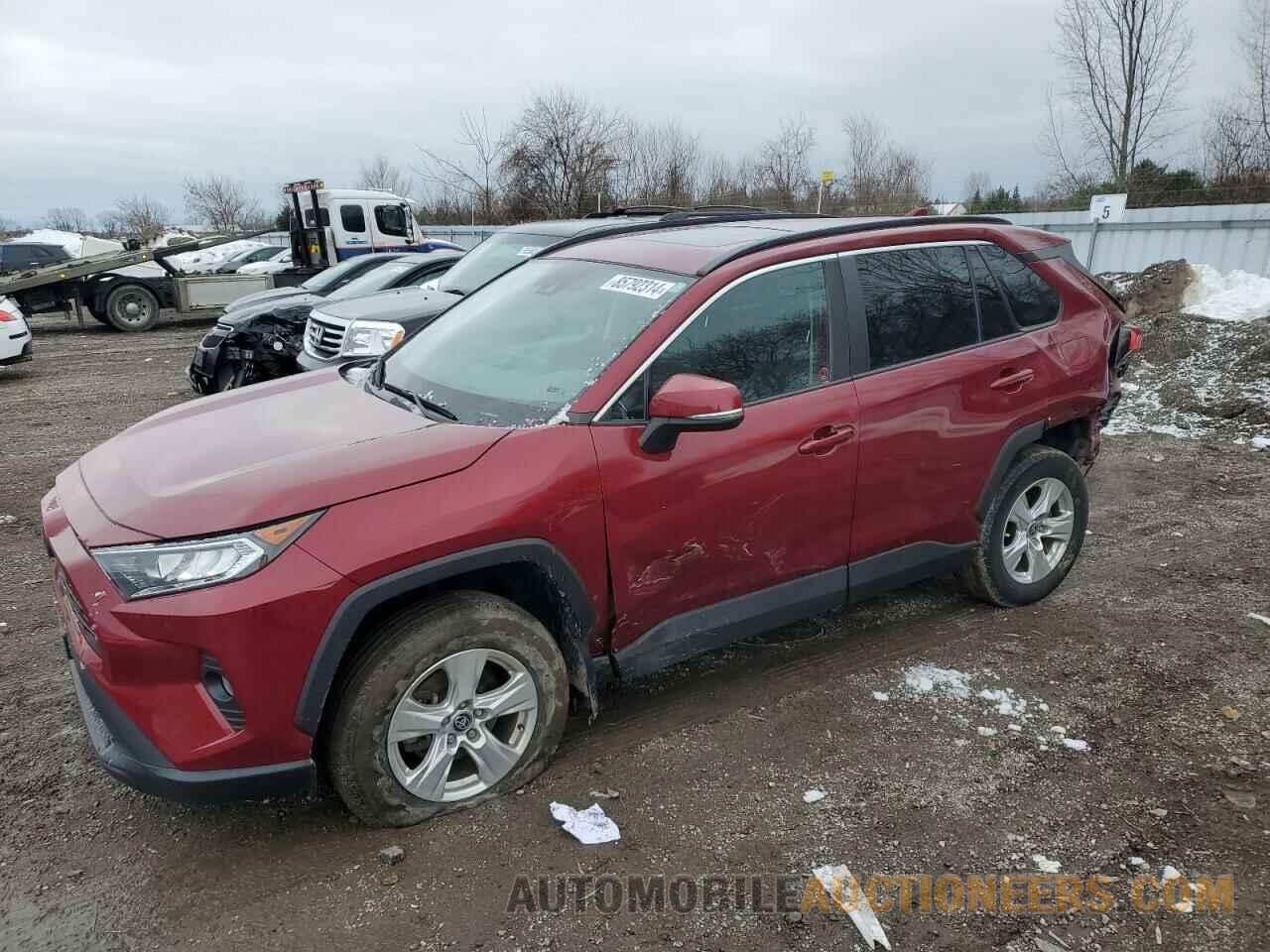 2T3W1RFV0MW172562 TOYOTA RAV4 2021