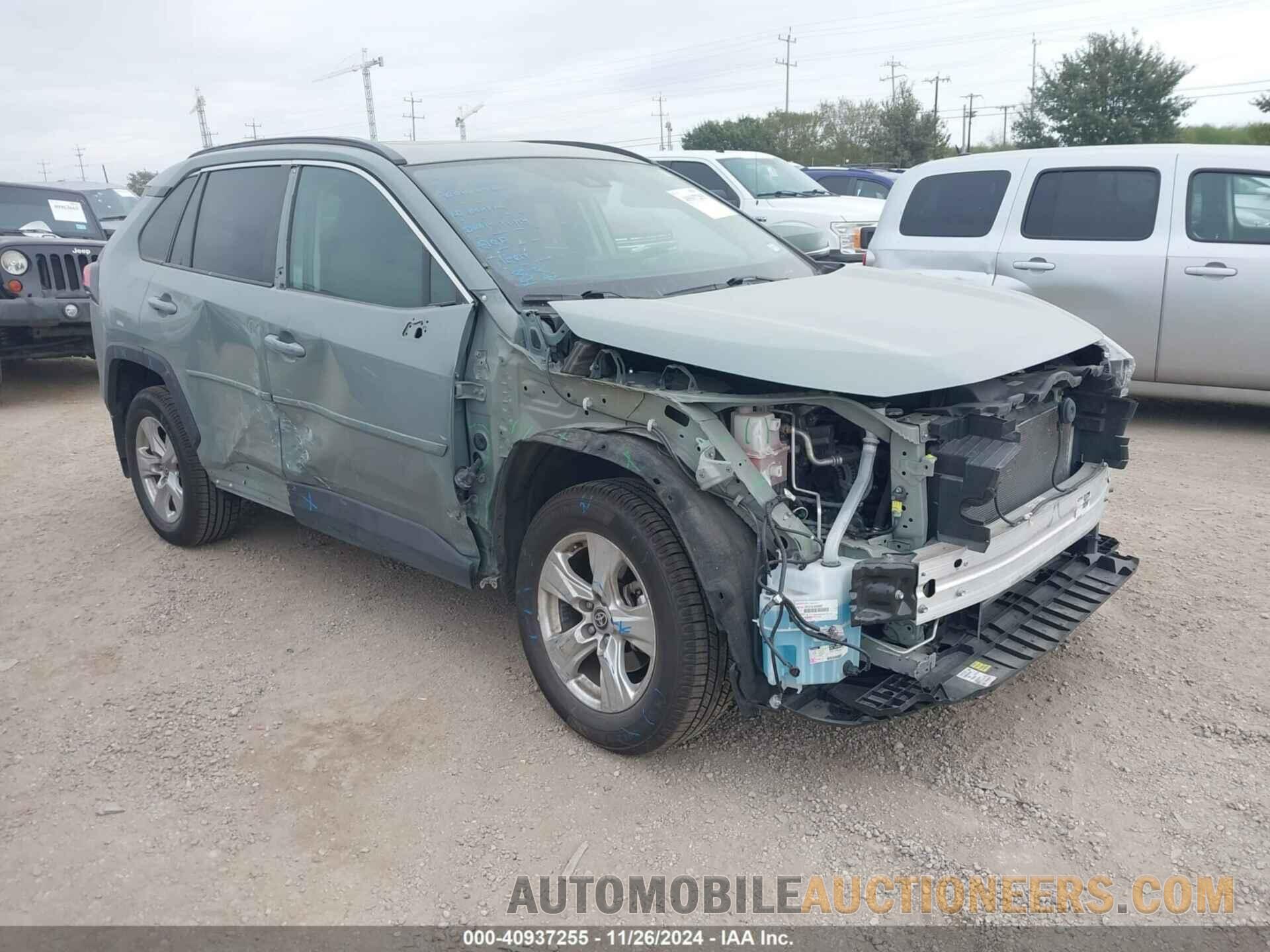 2T3W1RFV0MW176224 TOYOTA RAV4 2021