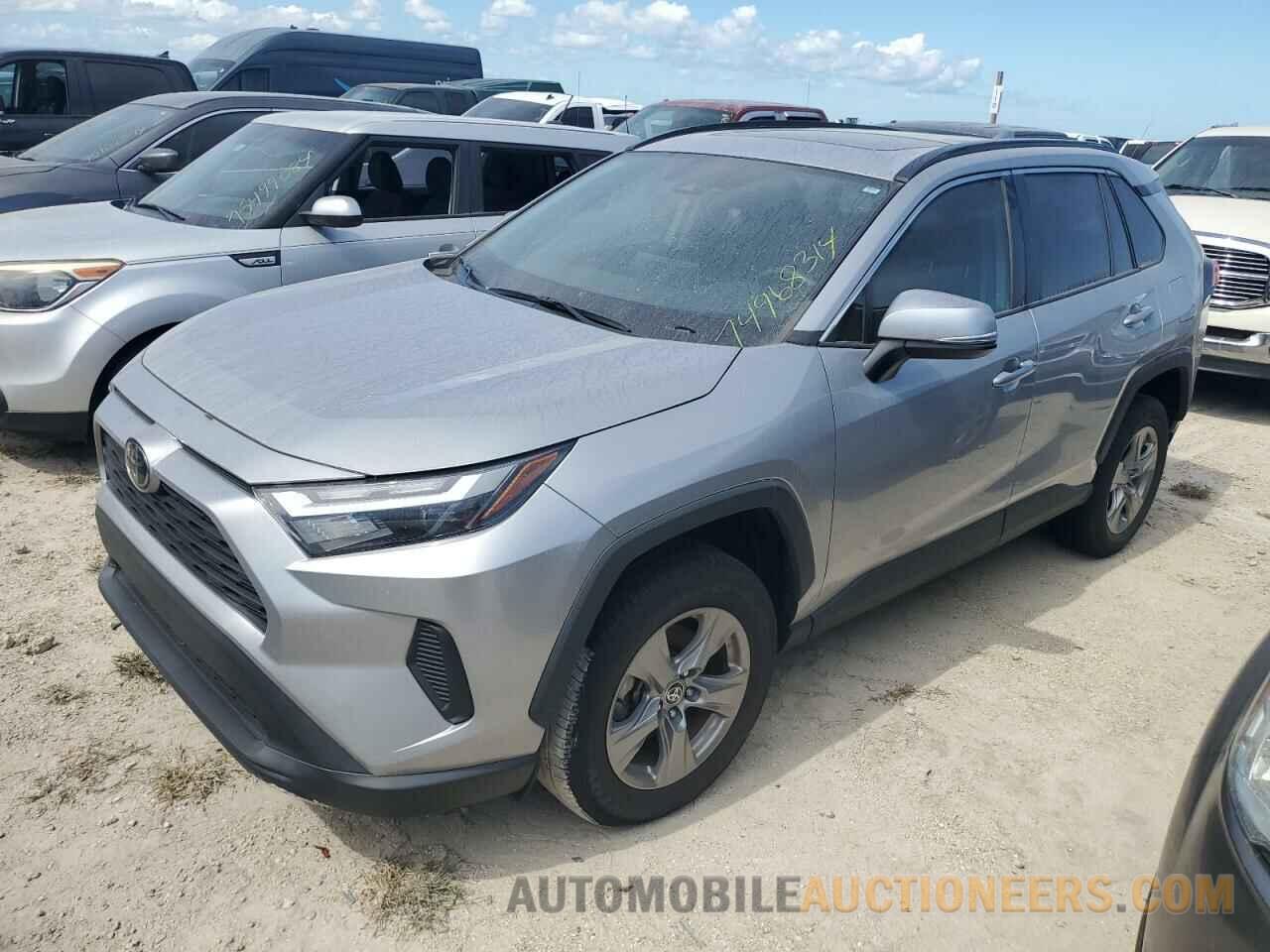 2T3W1RFV0NC178266 TOYOTA RAV4 2022