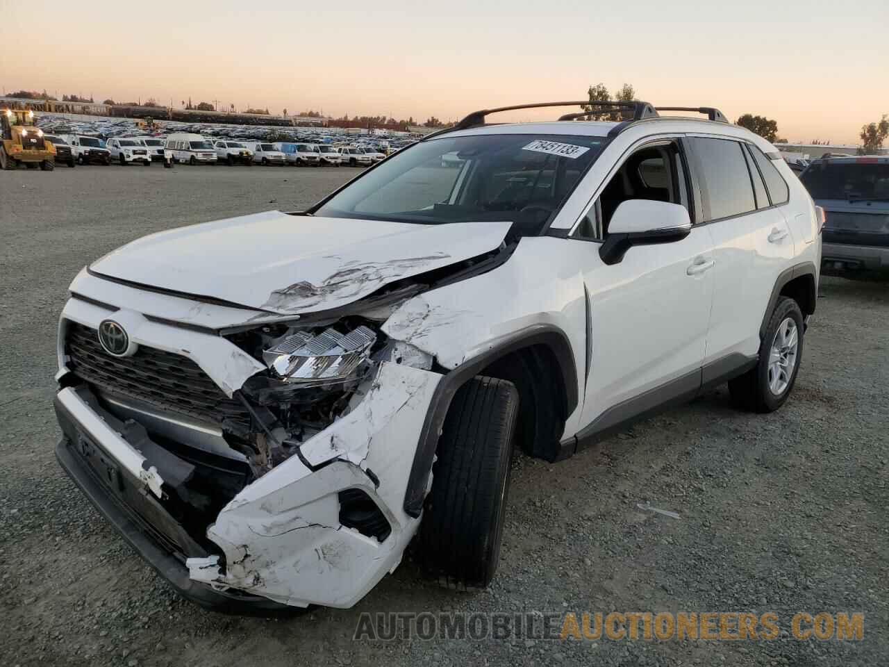 2T3W1RFV1KW053237 TOYOTA RAV4 2019