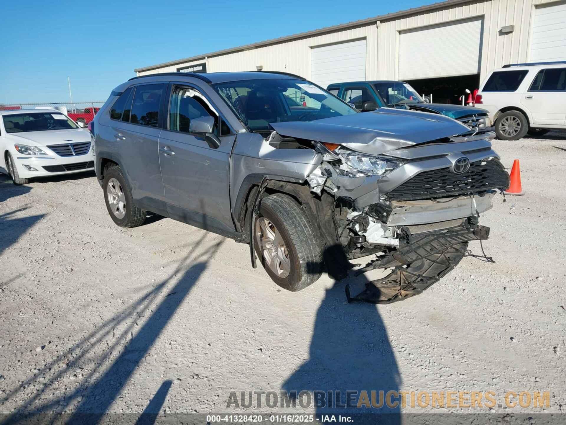 2T3W1RFV1LC040054 TOYOTA RAV4 2020