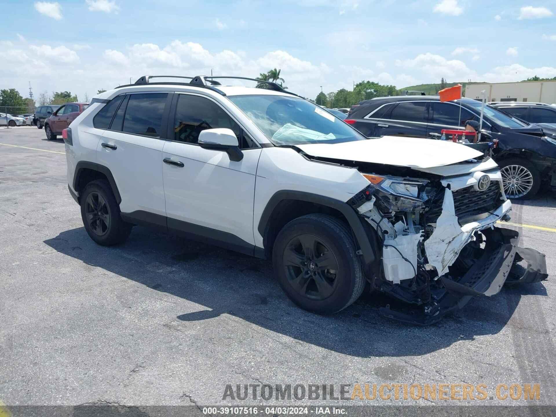 2T3W1RFV1LC067920 TOYOTA RAV4 2020