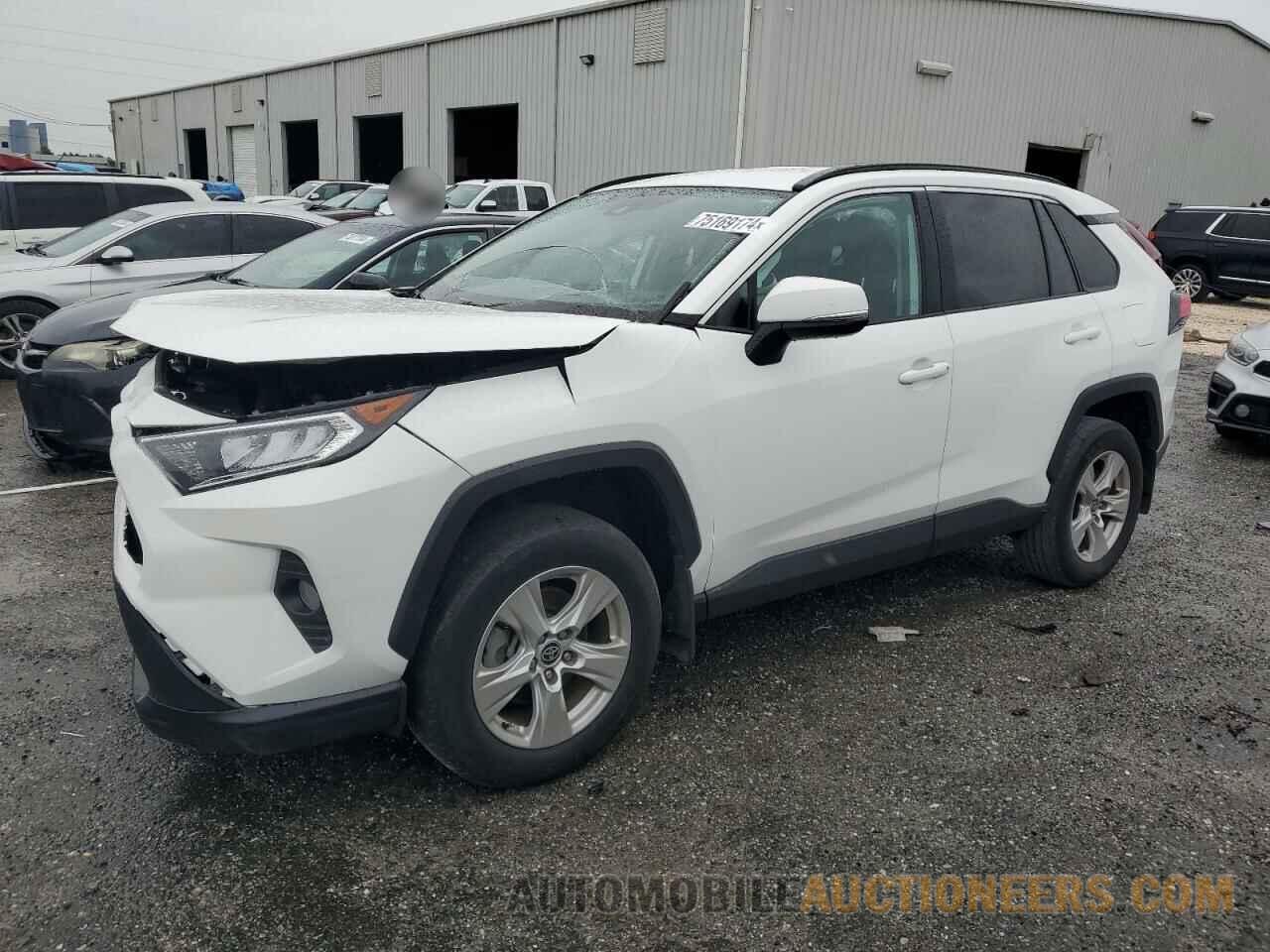 2T3W1RFV1MC112405 TOYOTA RAV4 2021