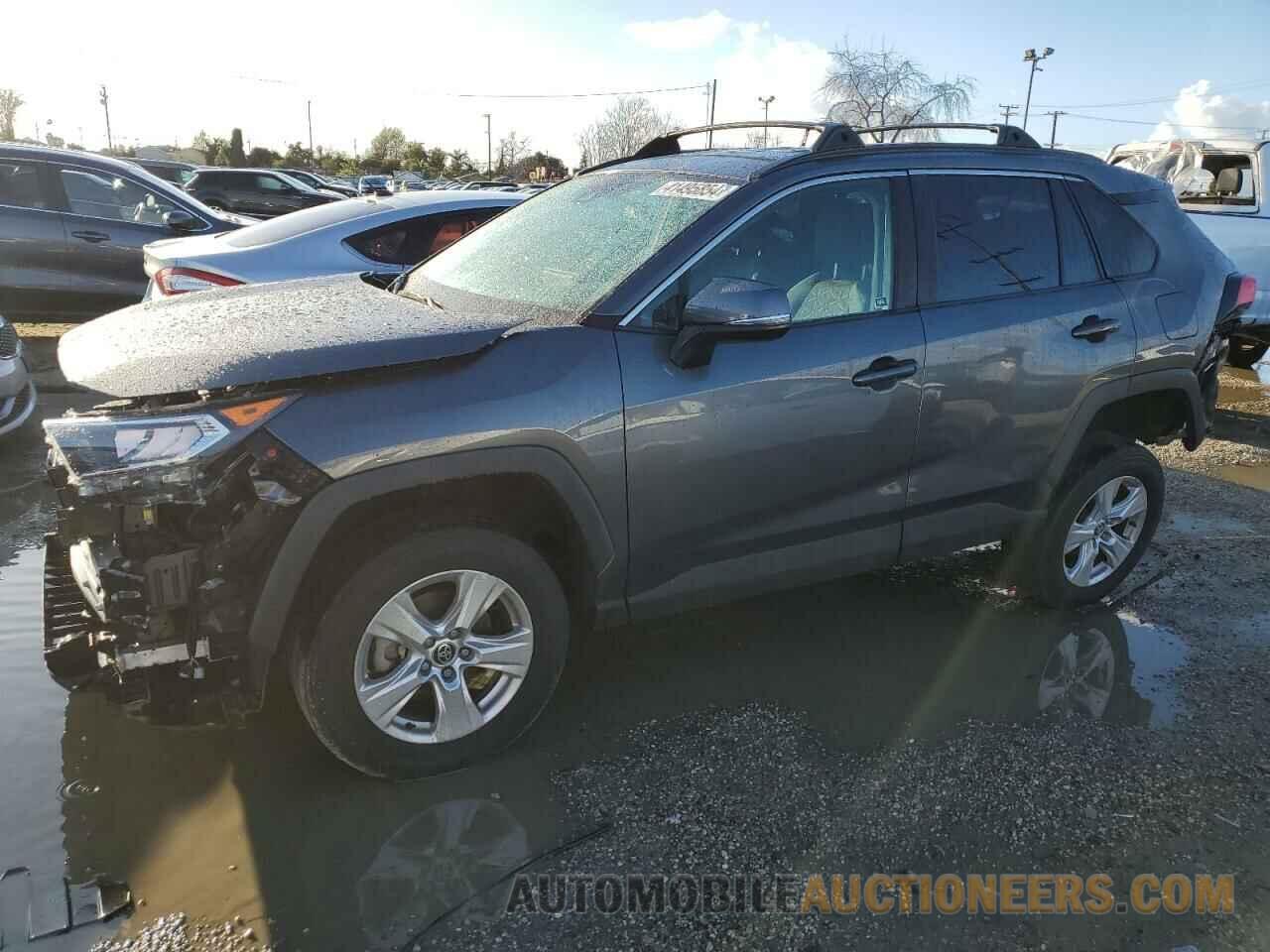 2T3W1RFV1MC121654 TOYOTA RAV4 2021