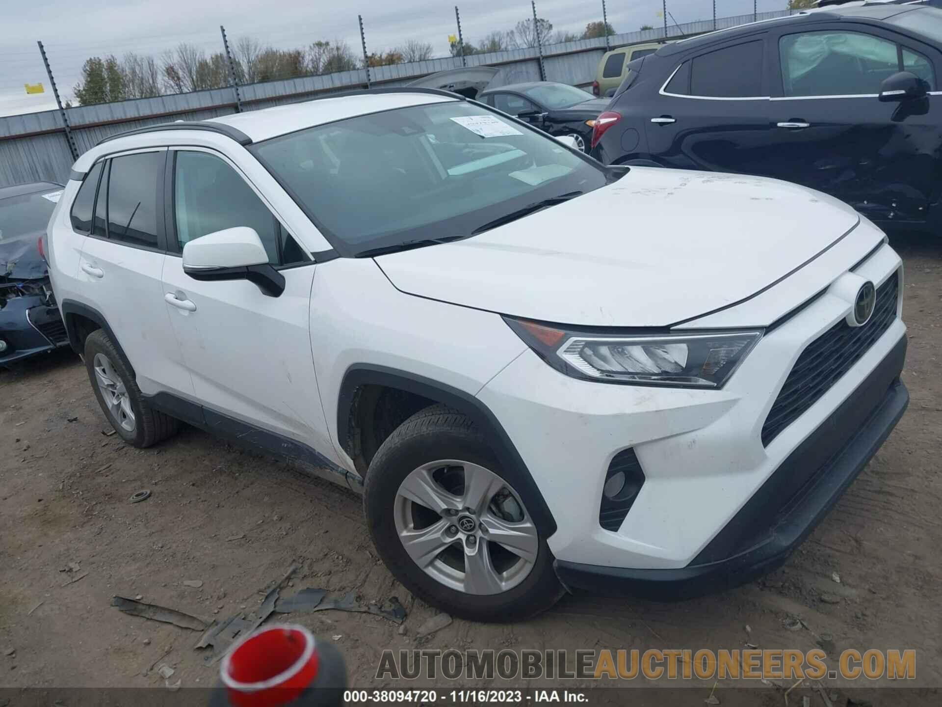 2T3W1RFV1MC132458 TOYOTA RAV4 2021