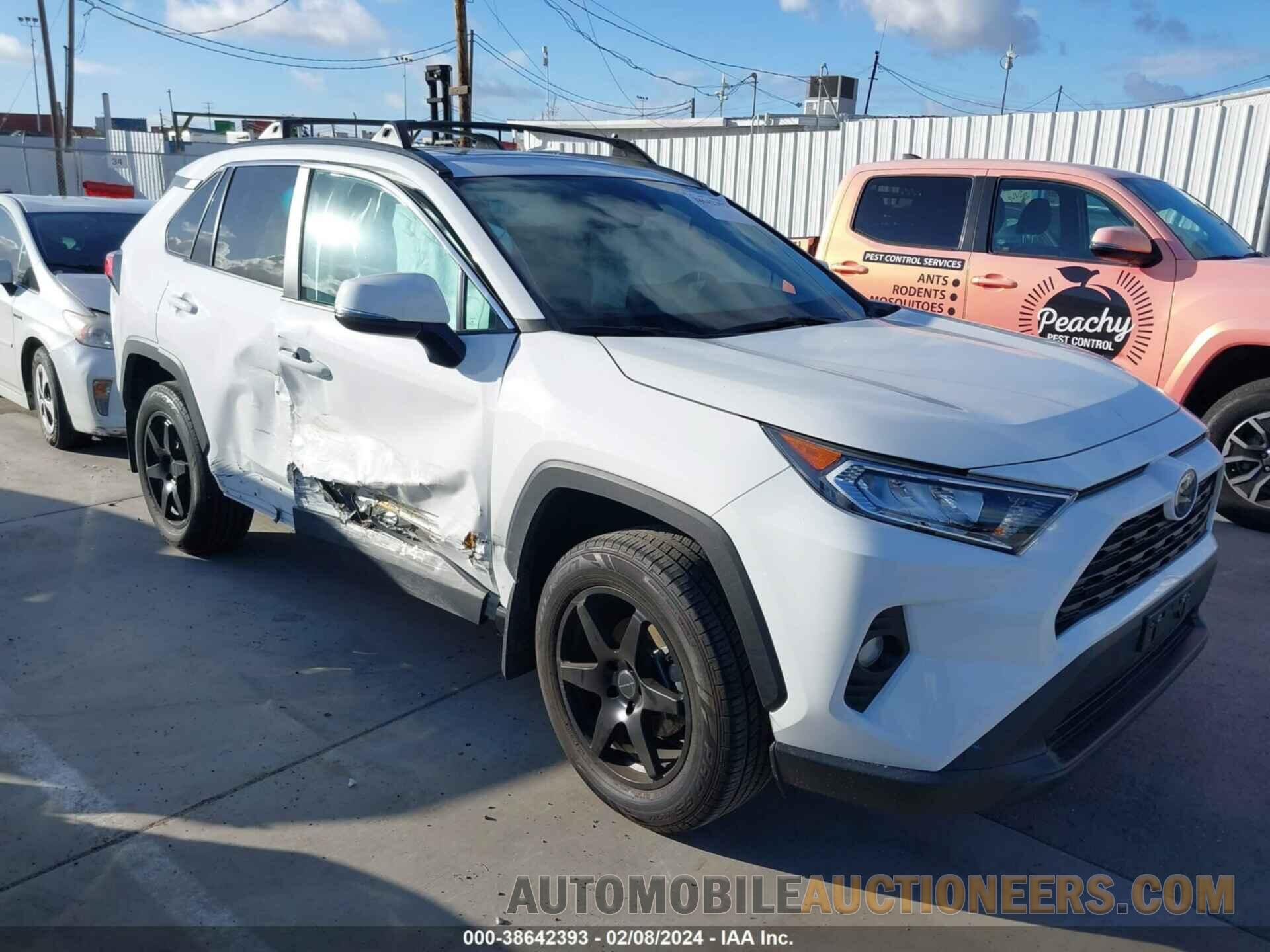 2T3W1RFV1MW106490 TOYOTA RAV4 2021