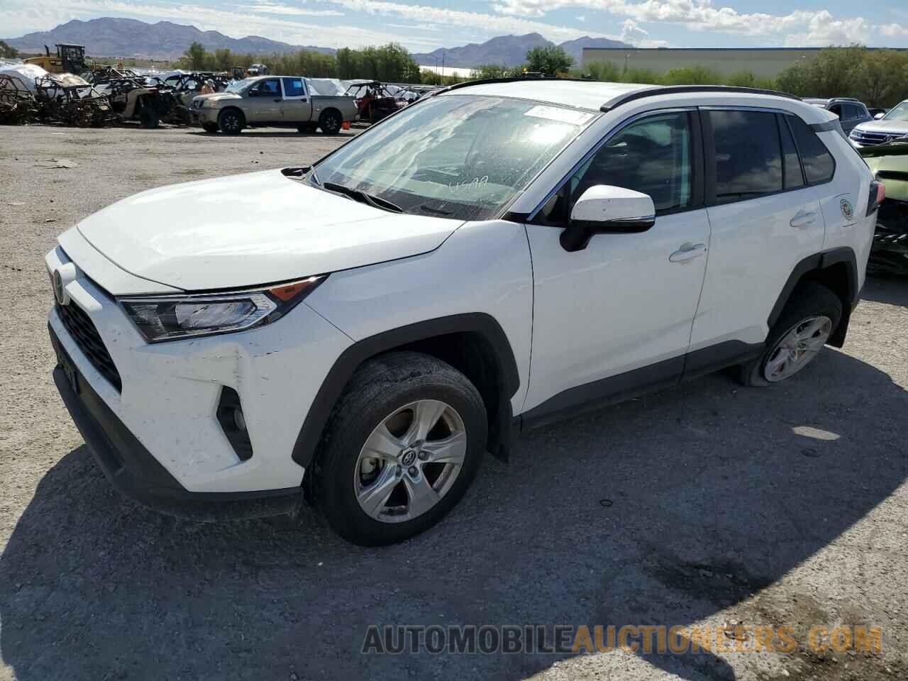 2T3W1RFV1MW121748 TOYOTA RAV4 2021