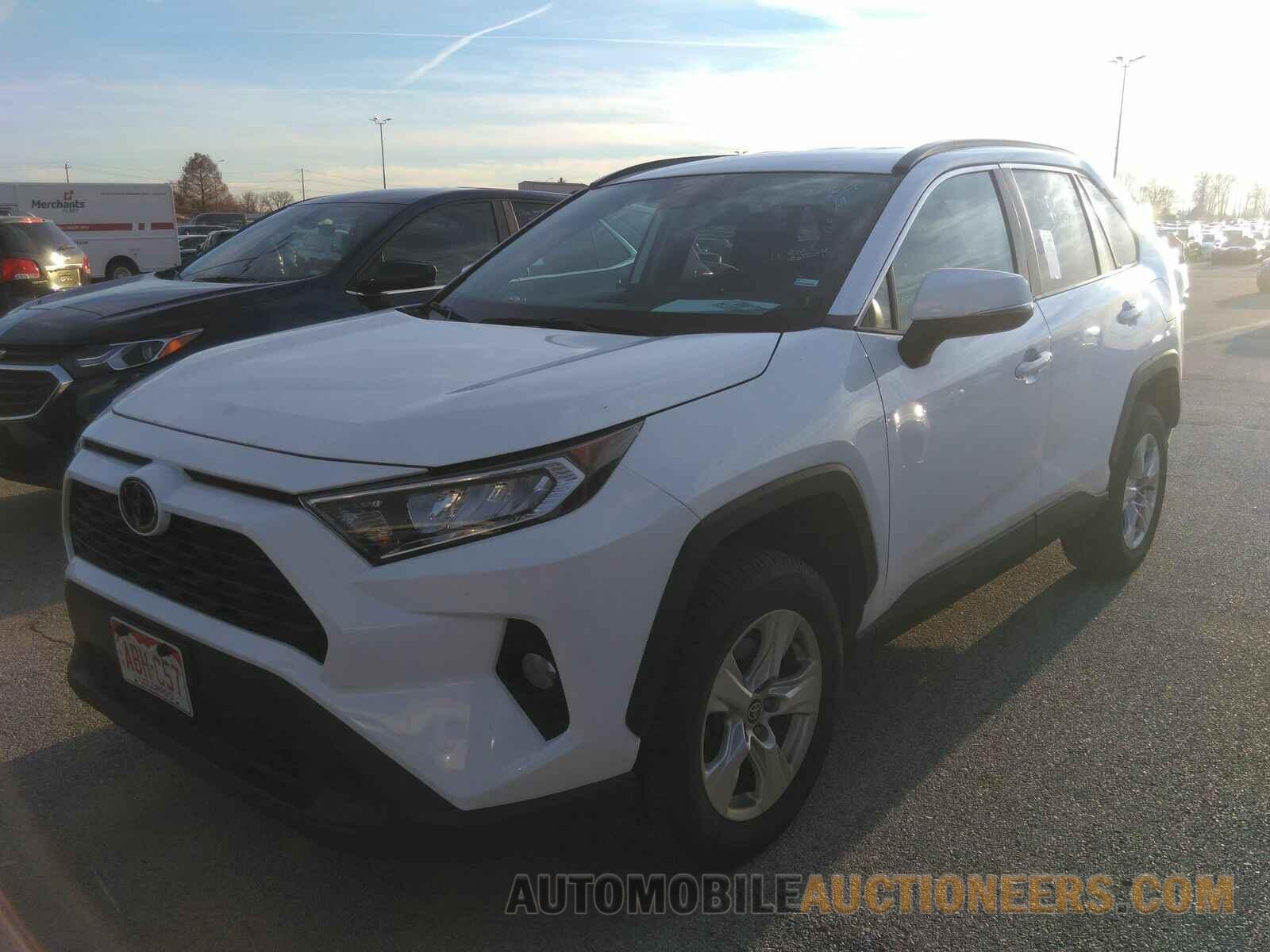 2T3W1RFV1MW133785 Toyota RAV4 2021