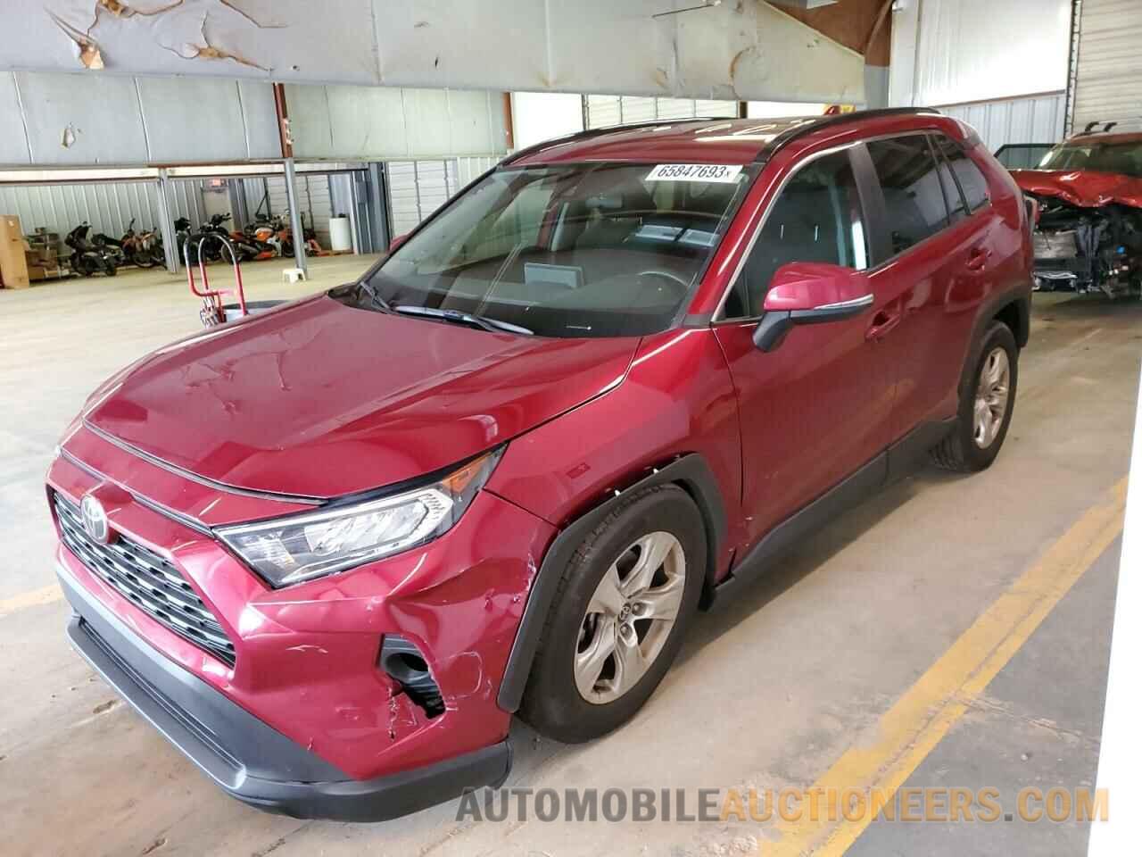 2T3W1RFV1MW147444 TOYOTA RAV4 2021