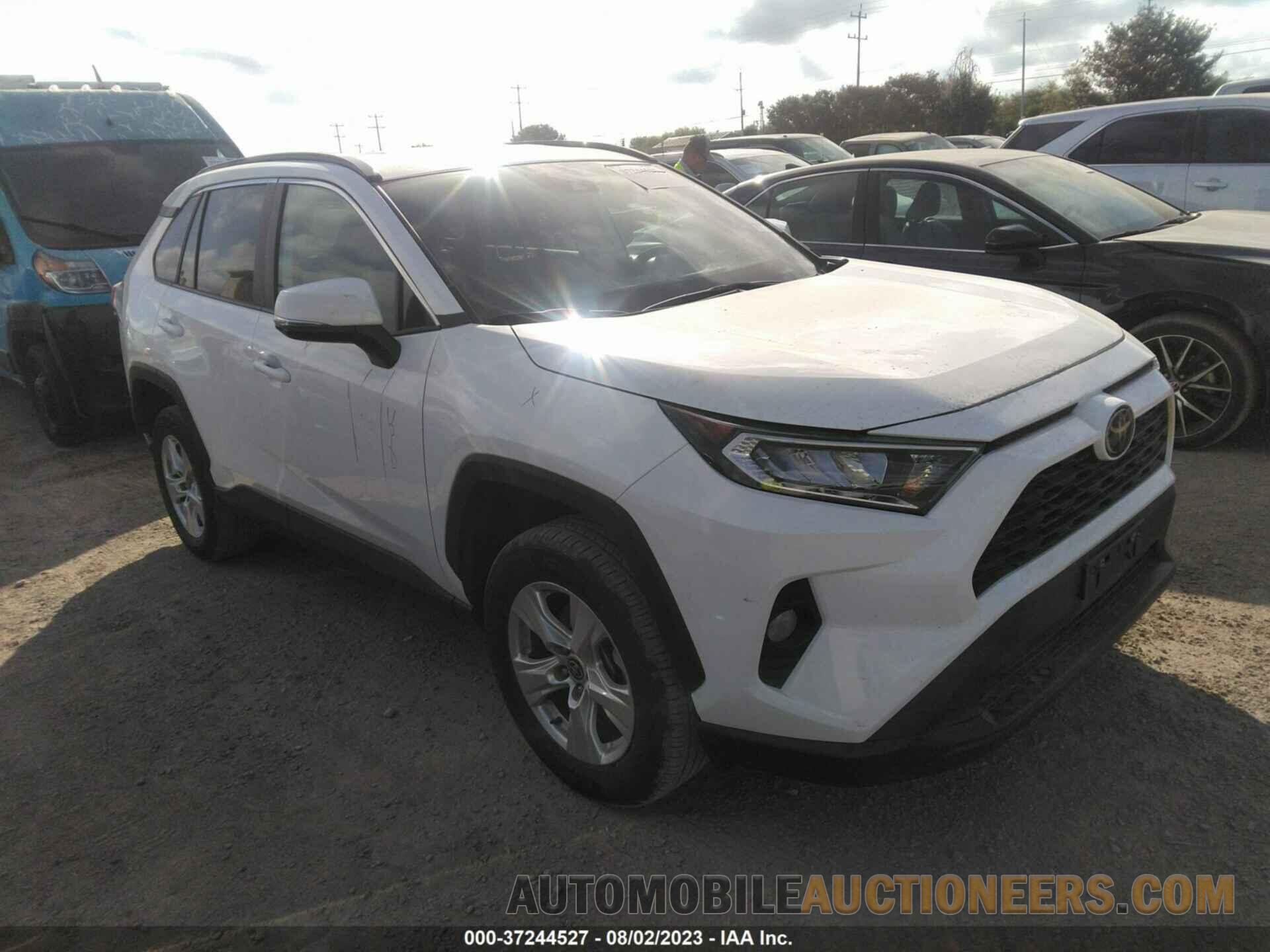 2T3W1RFV1MW150697 TOYOTA RAV4 2021