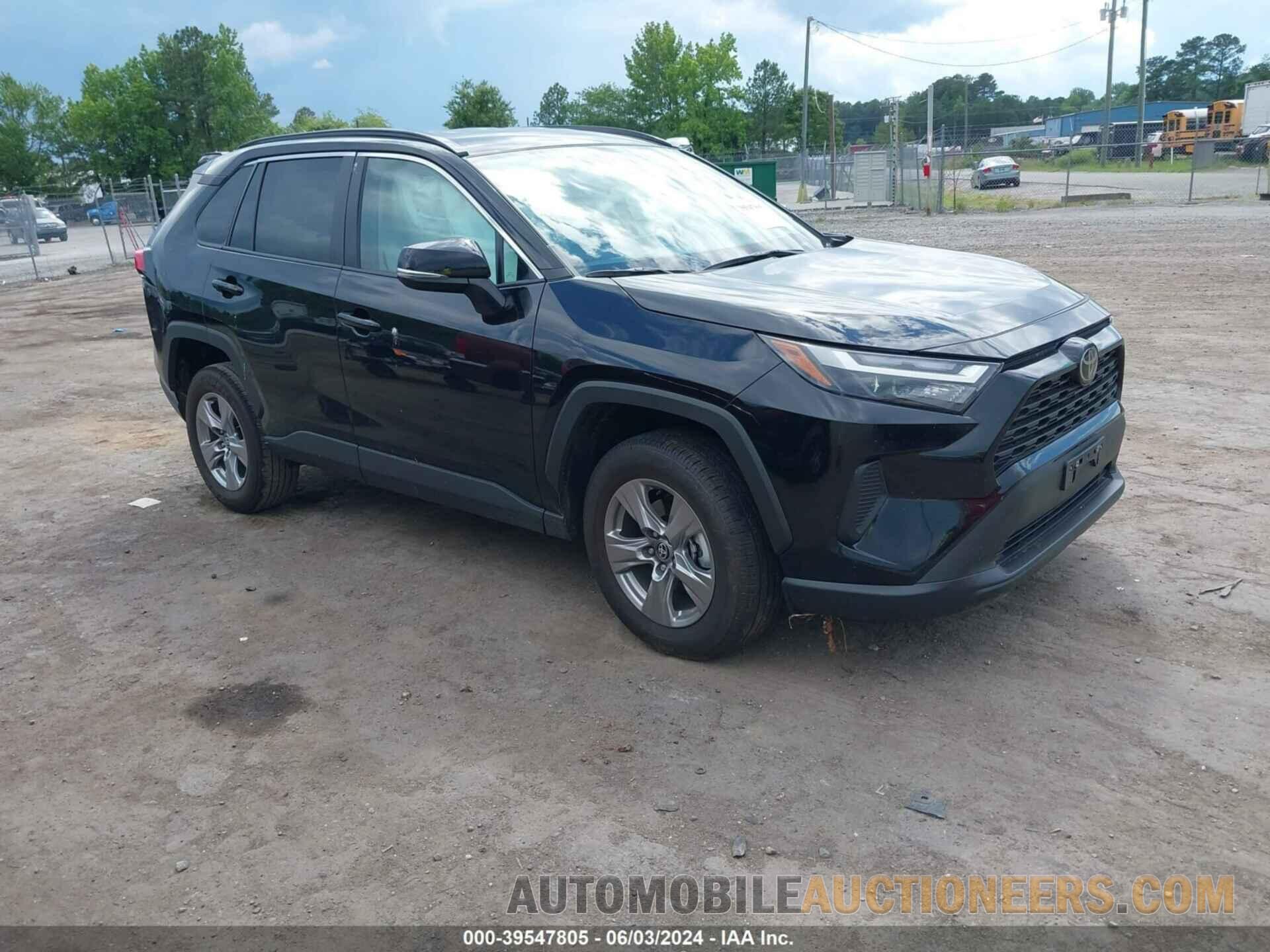 2T3W1RFV1RC272193 TOYOTA RAV4 2024